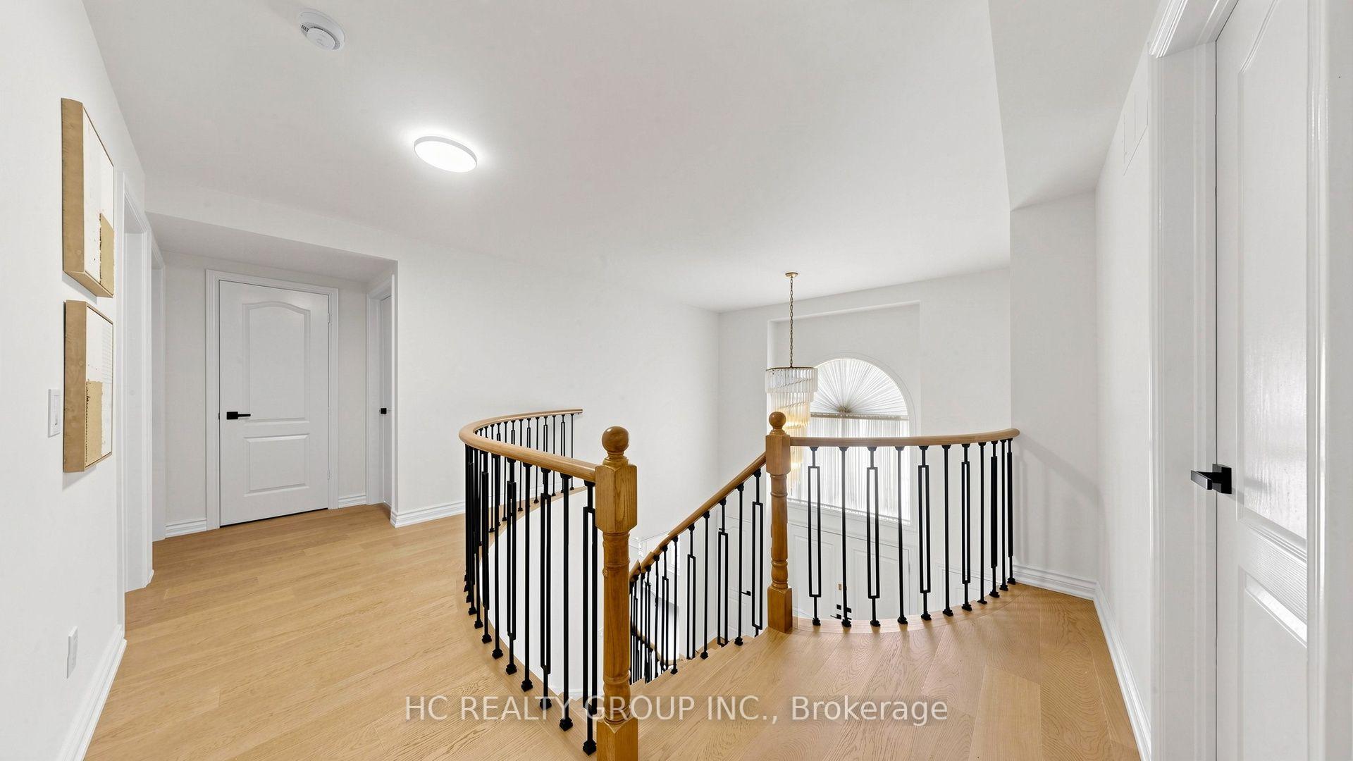 Photo 24 of 26 Landmark Court, Markham, Unionville — HOMEH