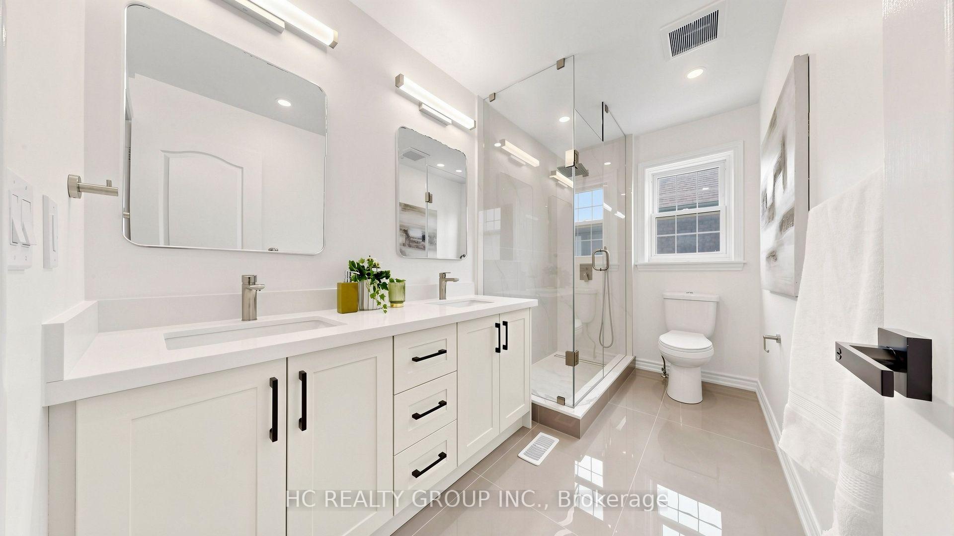 Photo 38 of 26 Landmark Court, Markham, Unionville — HOMEH