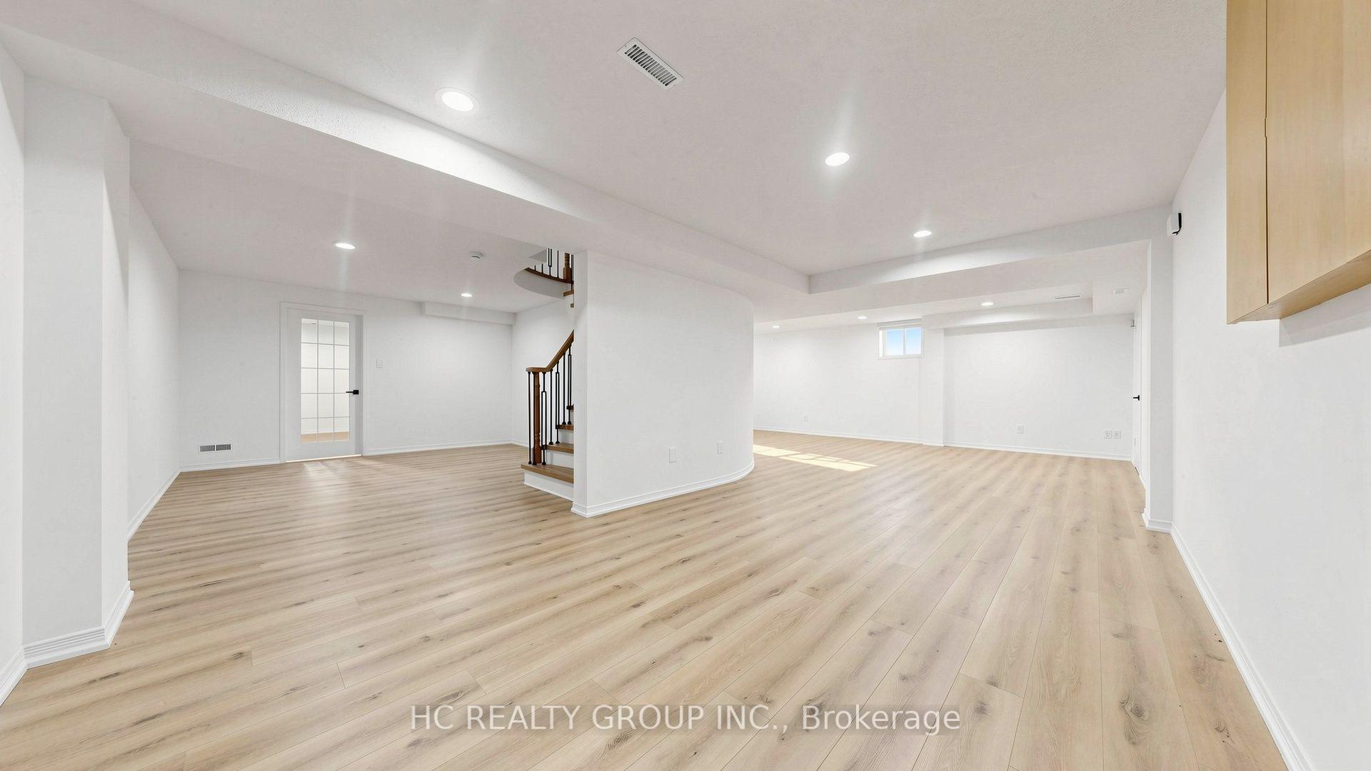 Photo 42 of 26 Landmark Court, Markham, Unionville — HOMEH