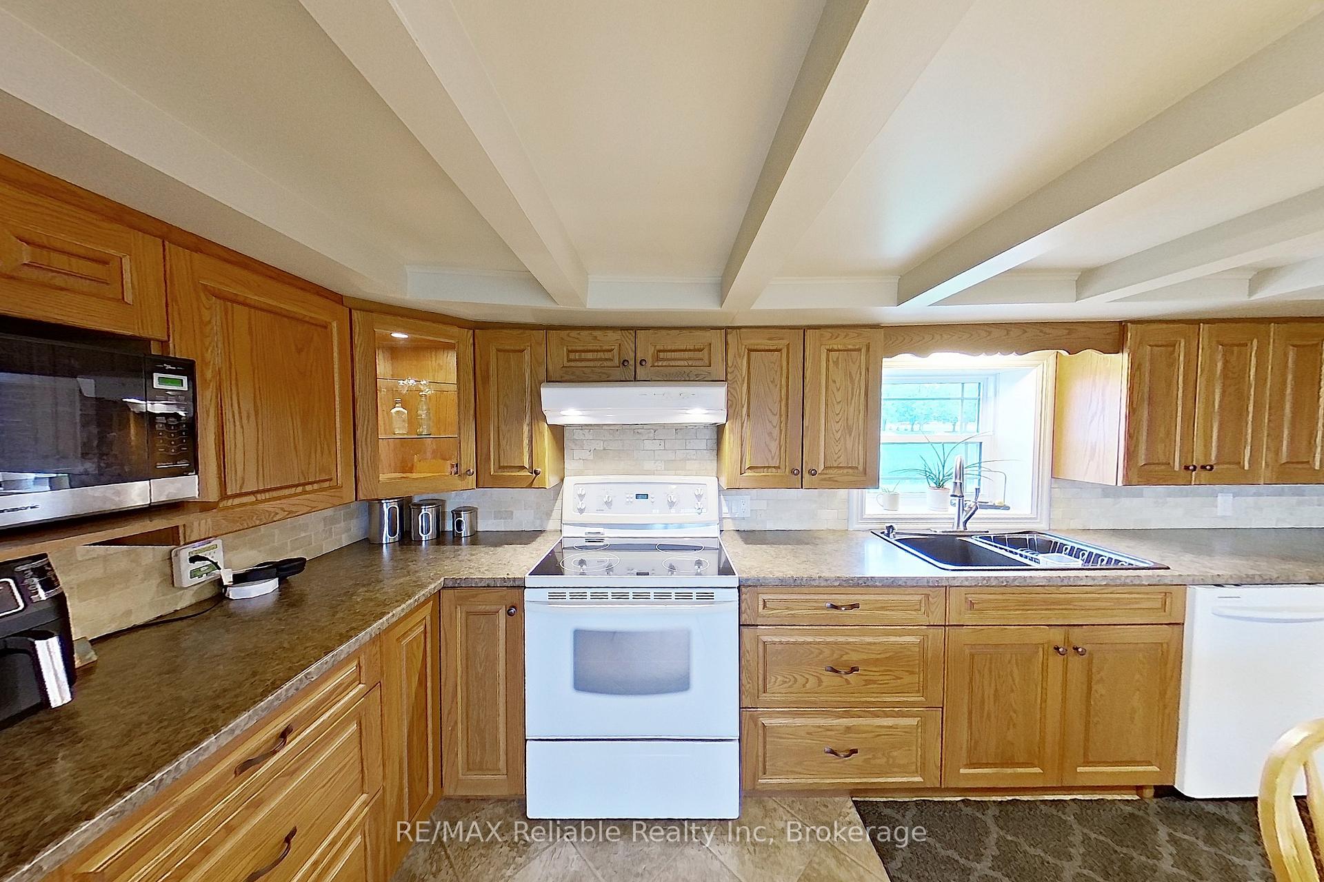 Photo 14 of 73053 Bluewater Highway, Bluewater, Hay — HOMEH