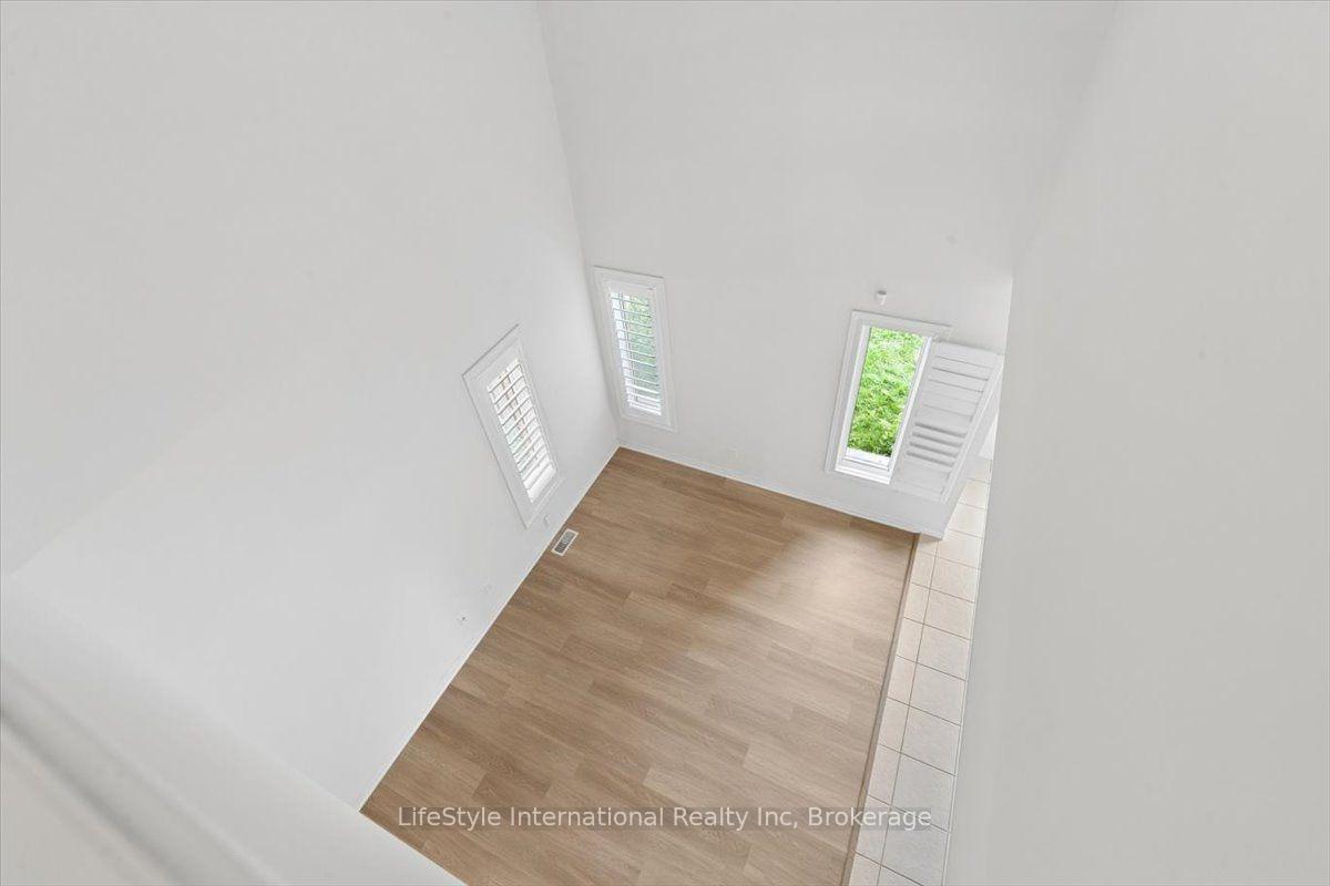 Photo 29 of 242 Moorlands Crescent, Kitchener, Doon South — HOMEH