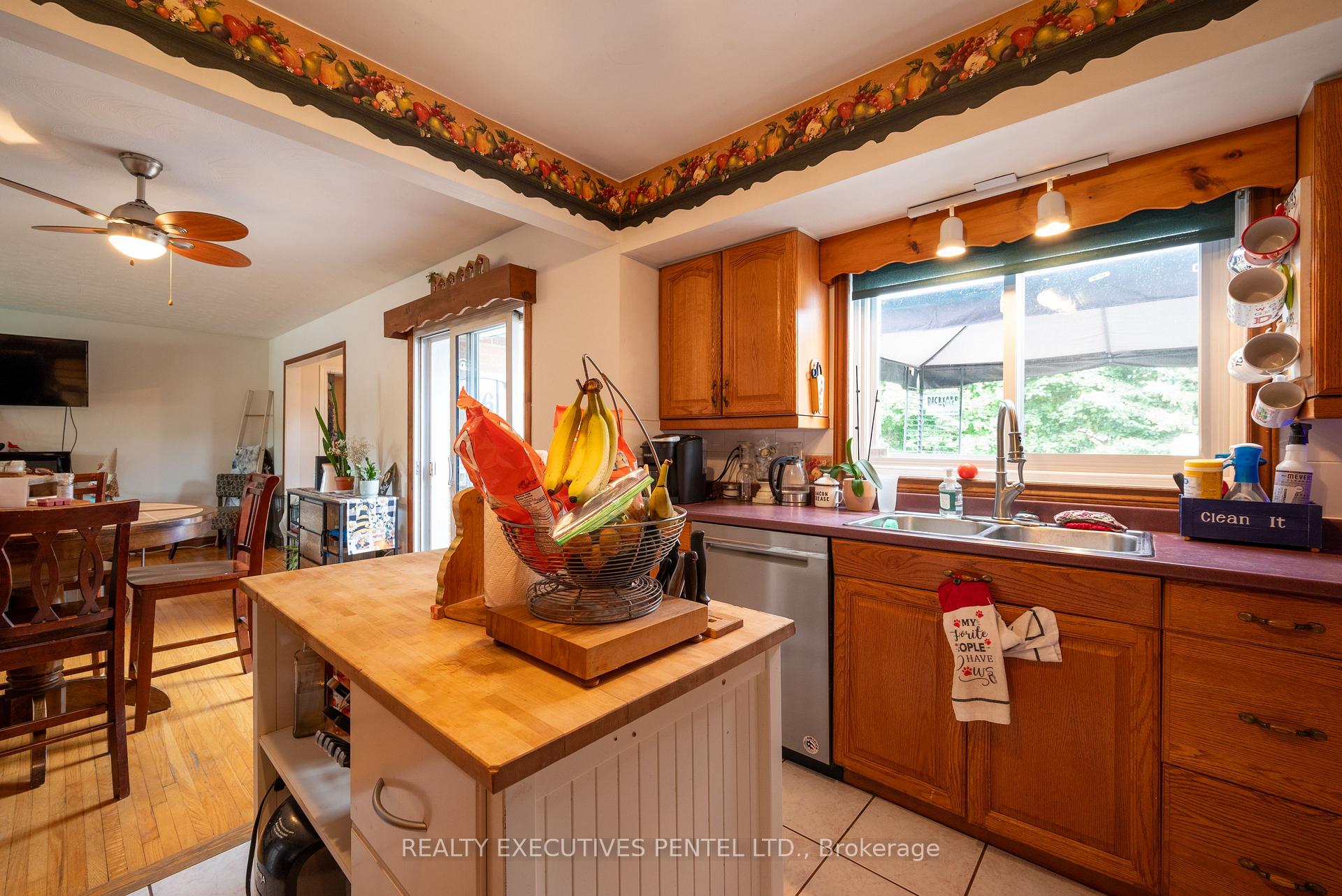 Photo 14 of 2 Catherine Street, Hamilton Township, Rural Hamilton — HOMEH