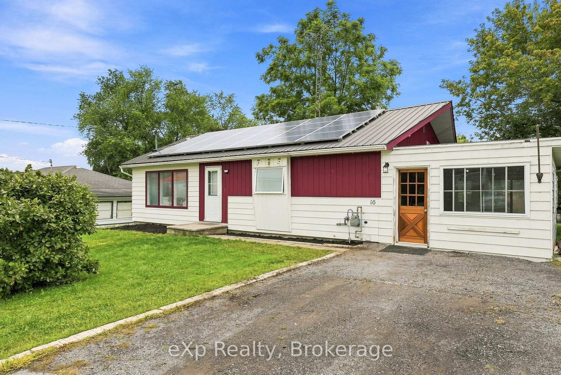 Photo 2 of 16 Robertson Street, Cramahe, Colborne — HOMEH