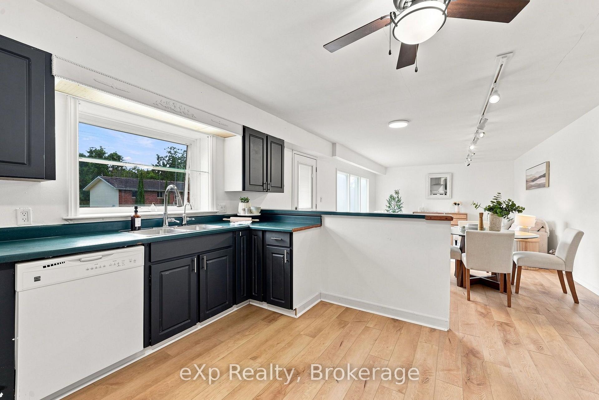Photo 9 of 16 Robertson Street, Cramahe, Colborne — HOMEH