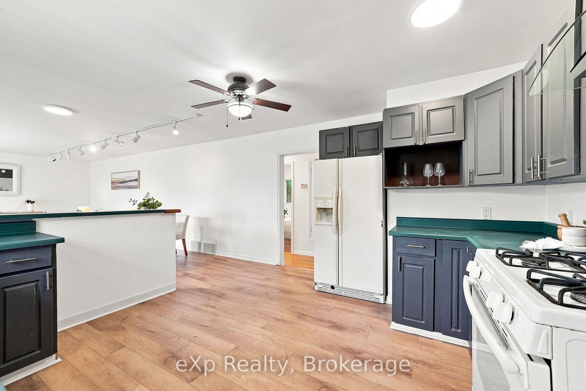 Photo 10 of 16 Robertson Street, Cramahe, Colborne — HOMEH