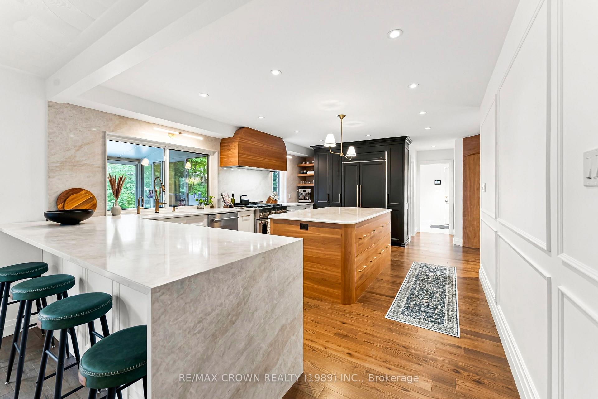 Photo 9 of 25 Mapleview Place, North Bay, Airport — HOMEH