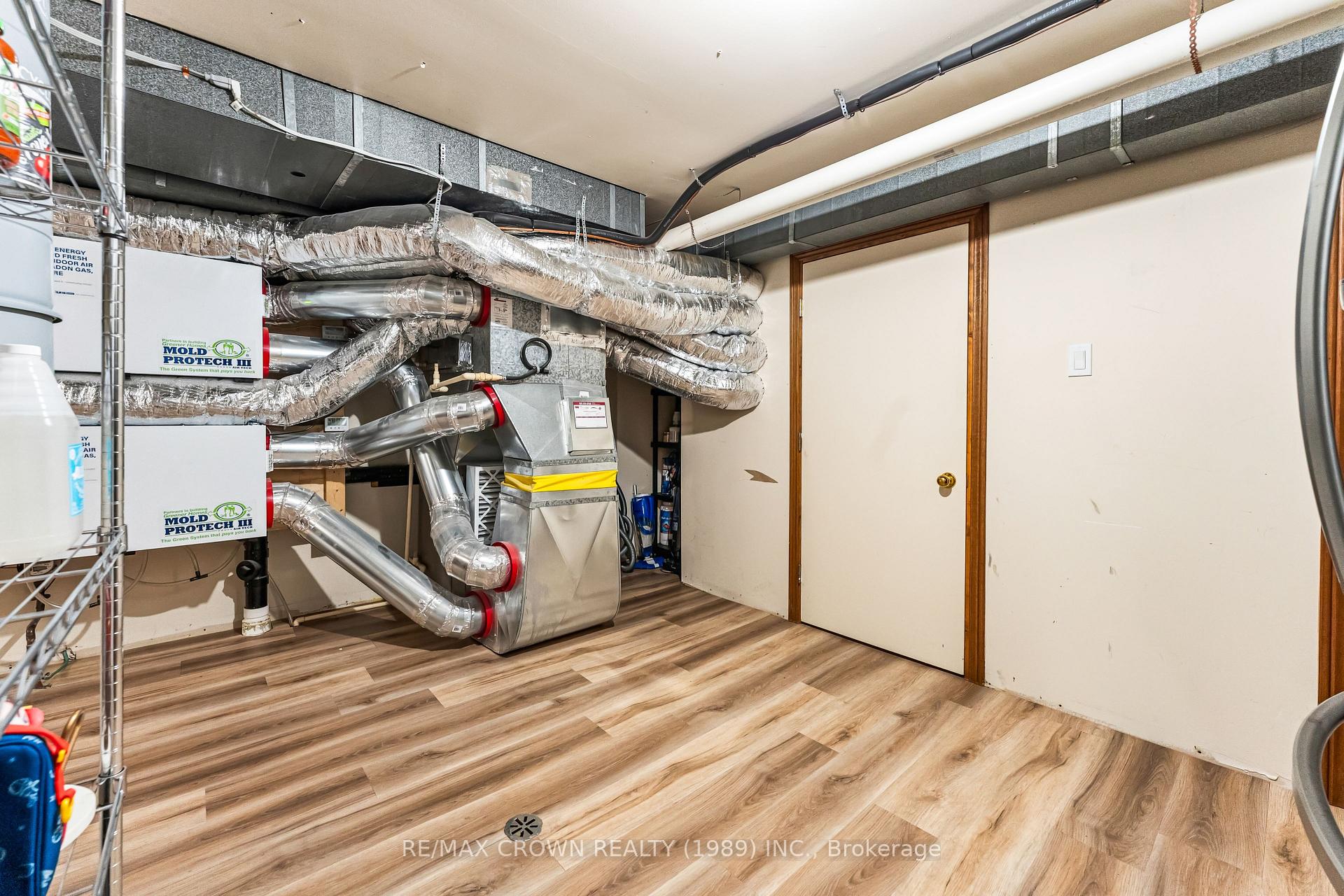 Photo 40 of 25 Mapleview Place, North Bay, Airport — HOMEH