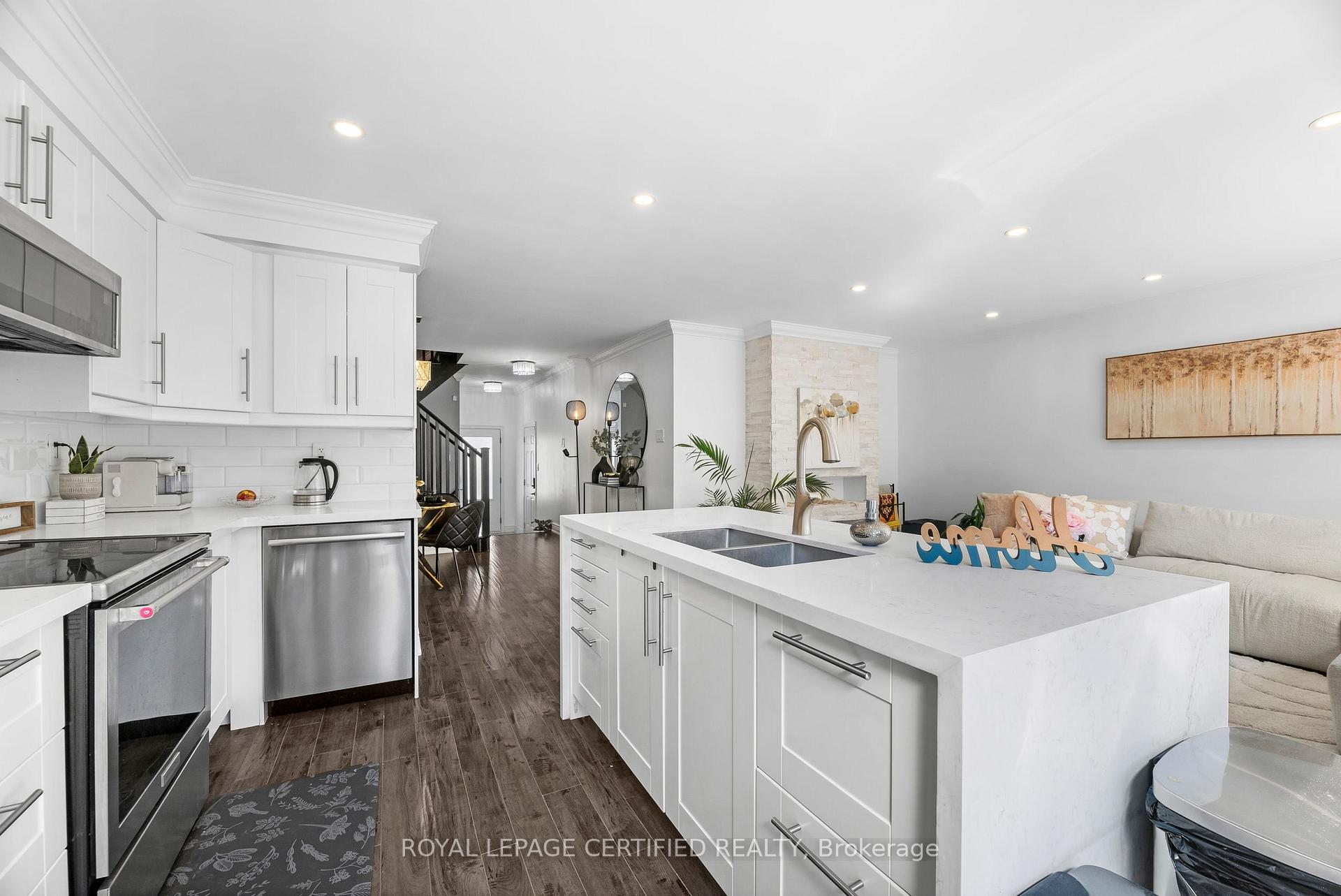 Photo 10 of 938 Burrows Gate, Milton, Coates — HOMEH