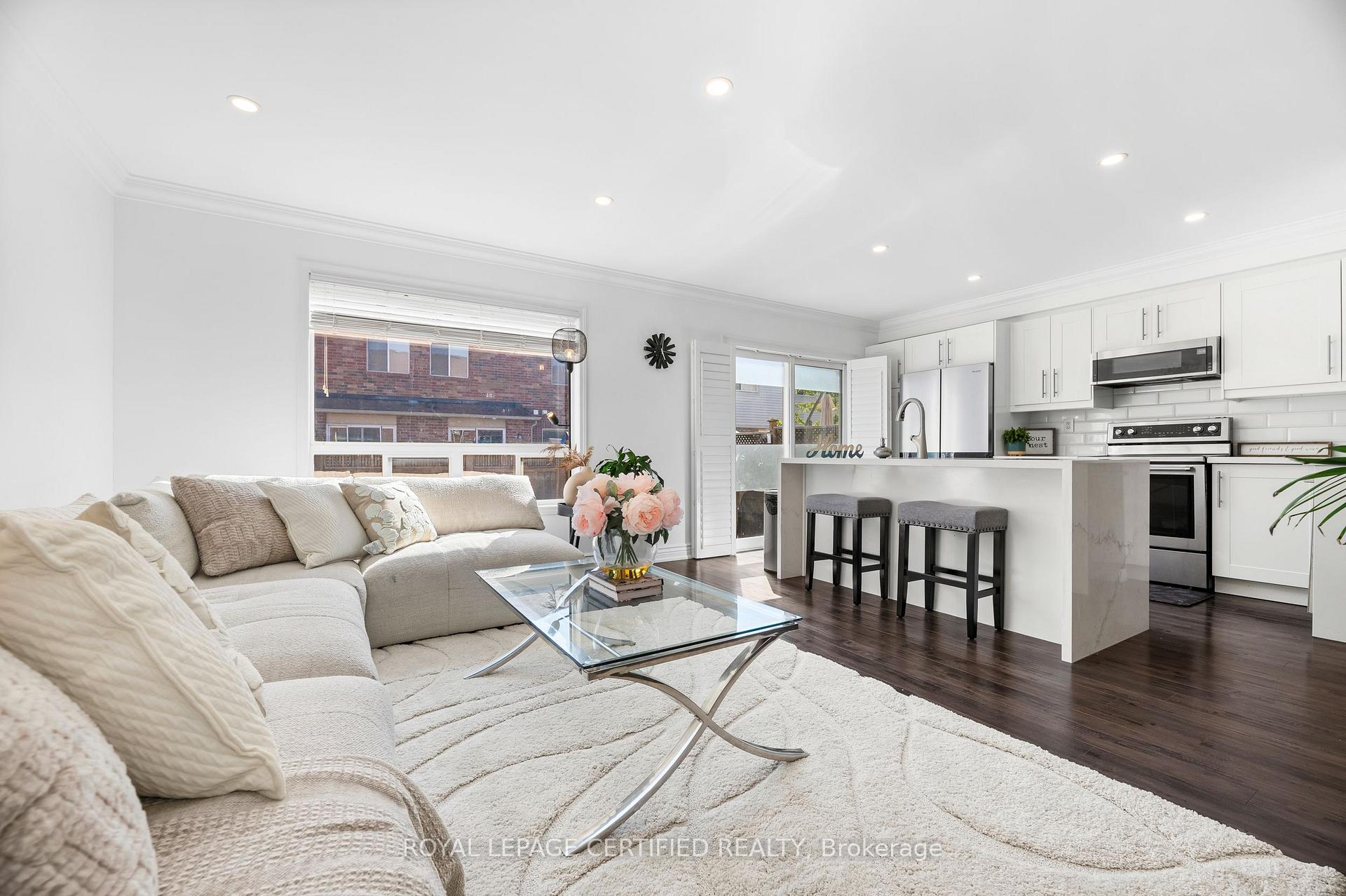 Photo 13 of 938 Burrows Gate, Milton, Coates — HOMEH