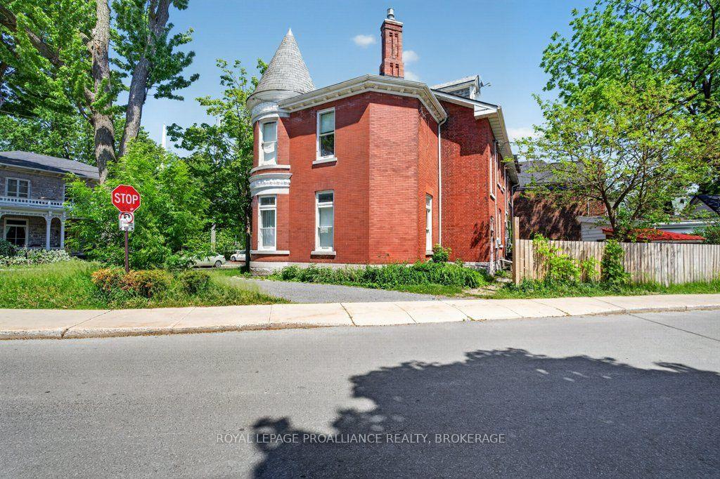 Photo 1 of 162 Earl Street, Kingston, Central City East — HOMEH