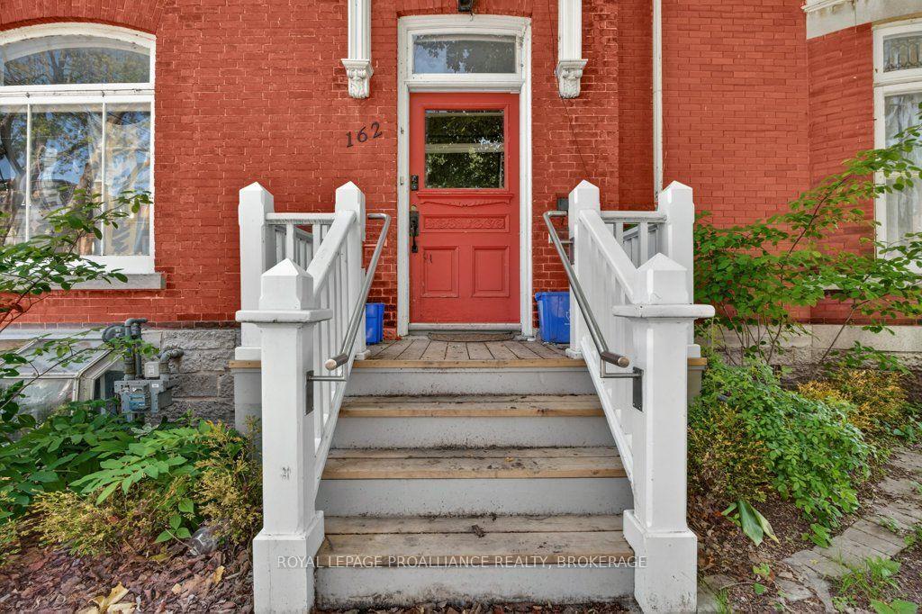 Photo 4 of 162 Earl Street, Kingston, Central City East — HOMEH