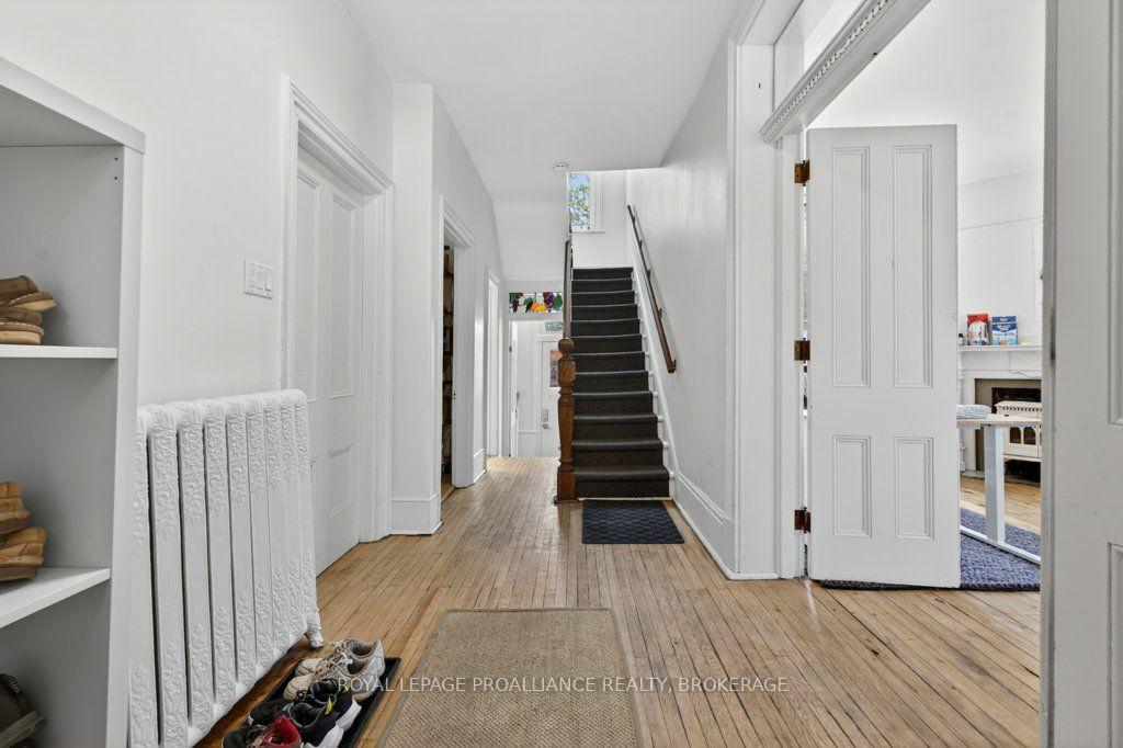 Photo 6 of 162 Earl Street, Kingston, Central City East — HOMEH