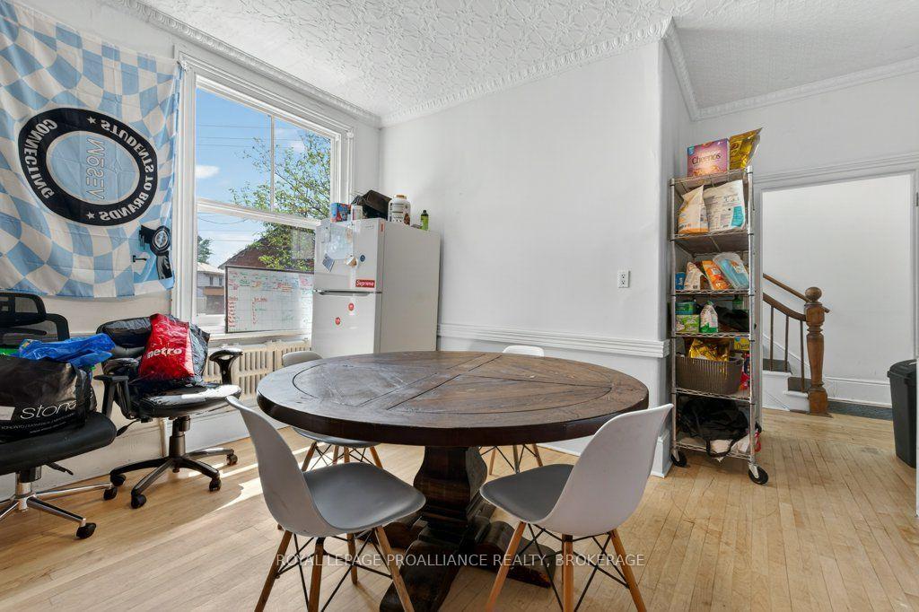 Photo 15 of 162 Earl Street, Kingston, Central City East — HOMEH