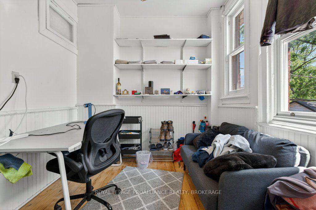 Photo 27 of 162 Earl Street, Kingston, Central City East — HOMEH