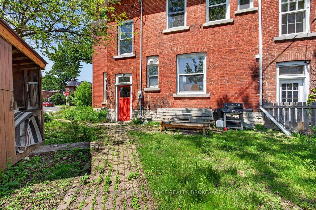 Photo 41 of 162 Earl Street, Kingston, Central City East — HOMEH