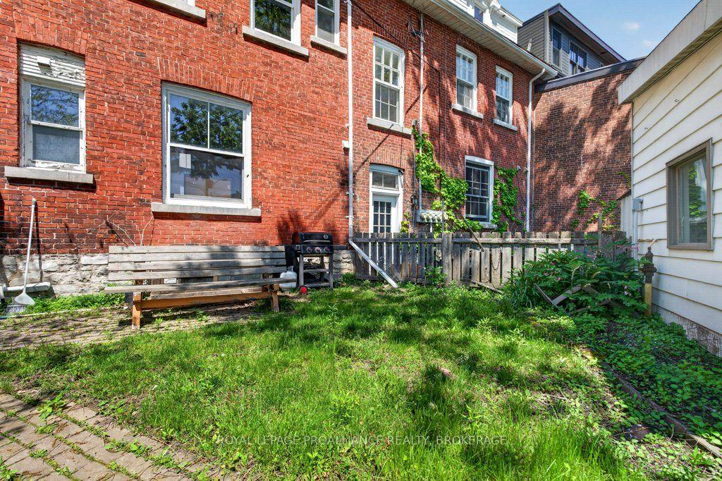 Photo 42 of 162 Earl Street, Kingston, Central City East — HOMEH