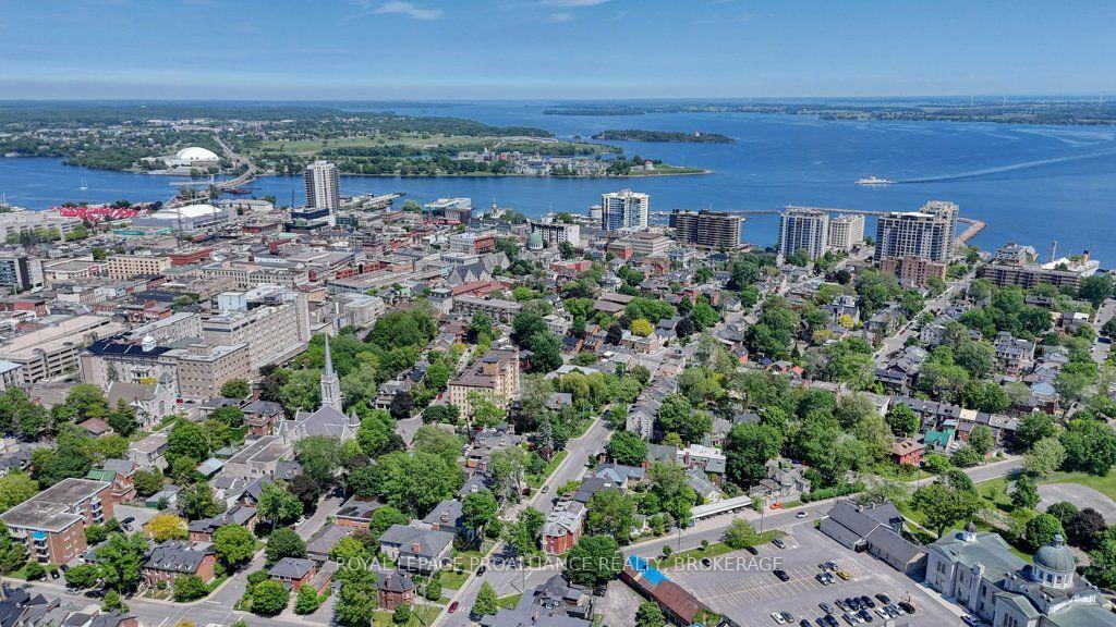 Photo 45 of 162 Earl Street, Kingston, Central City East — HOMEH