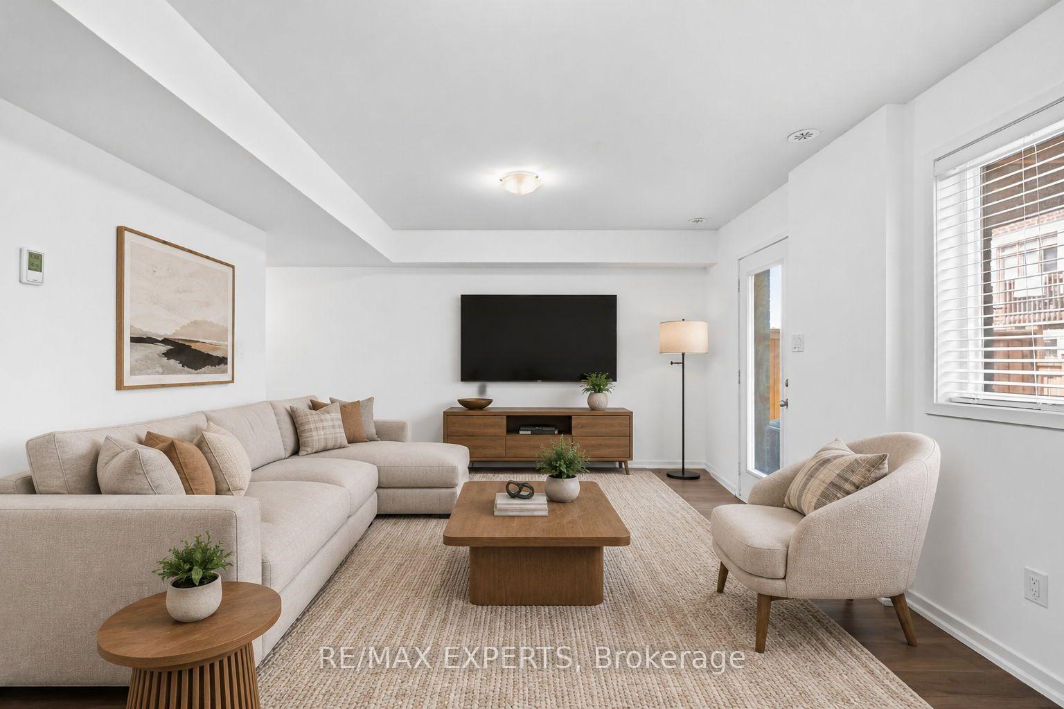 Photo 25 of 176 Sydney Circle, Vaughan, Vellore Village — HOMEH