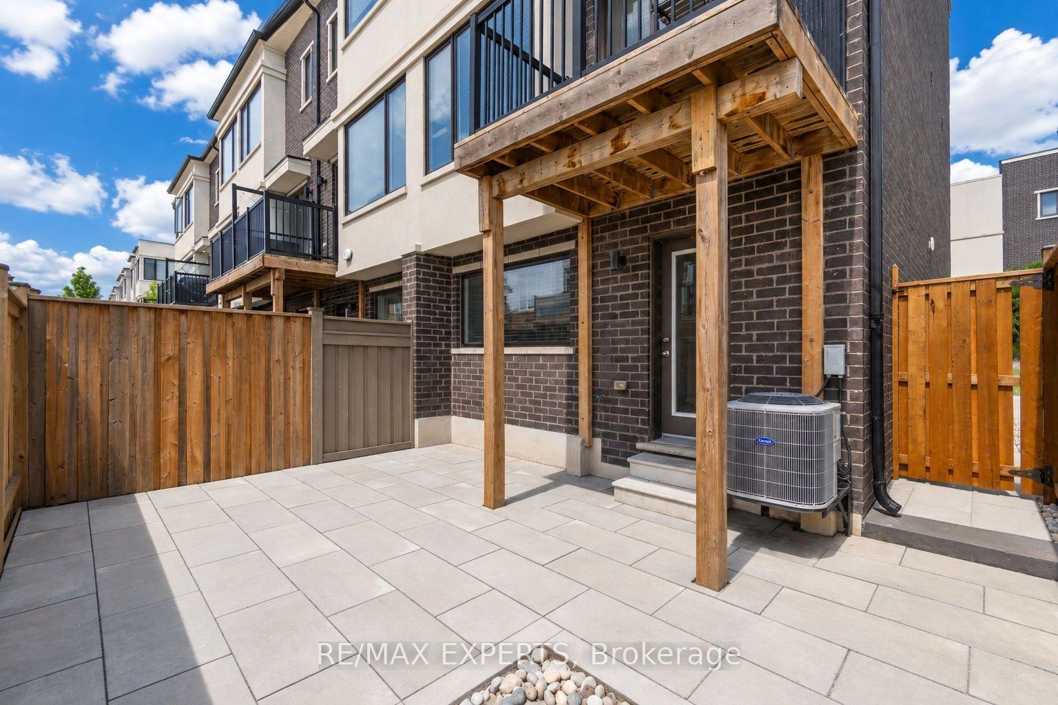 Photo 30 of 176 Sydney Circle, Vaughan, Vellore Village — HOMEH