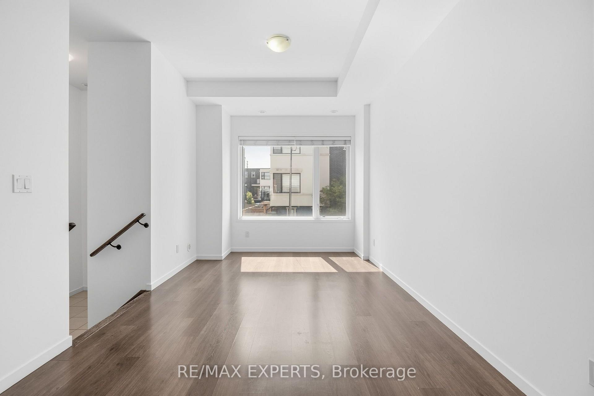 Photo 45 of 176 Sydney Circle, Vaughan, Vellore Village — HOMEH