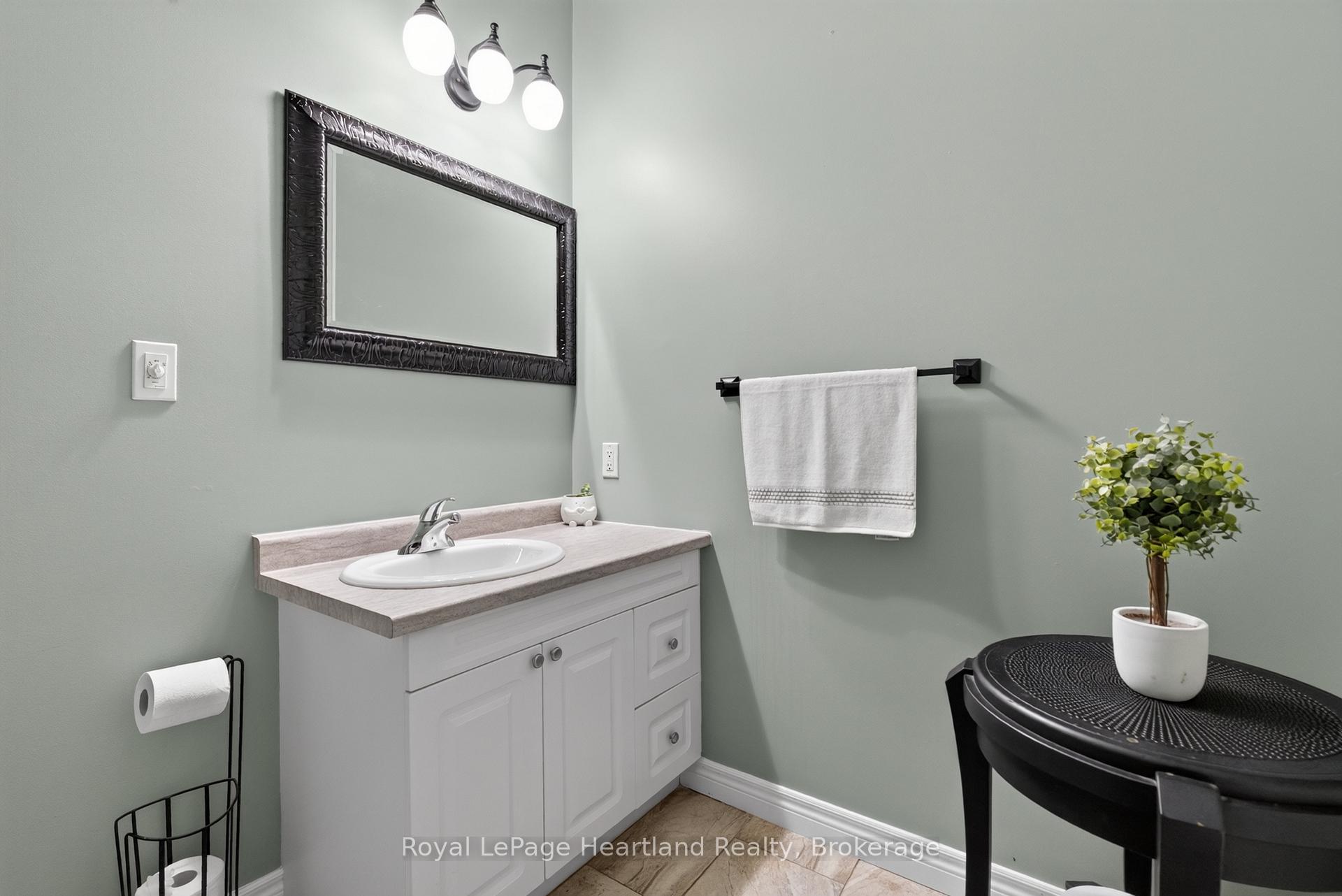 Photo 15 of 16 Somerset Street, South Huron, Exeter — HOMEH