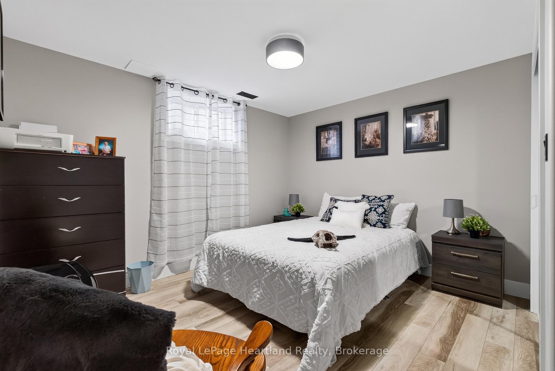 Photo 31 of 16 Somerset Street, South Huron, Exeter — HOMEH