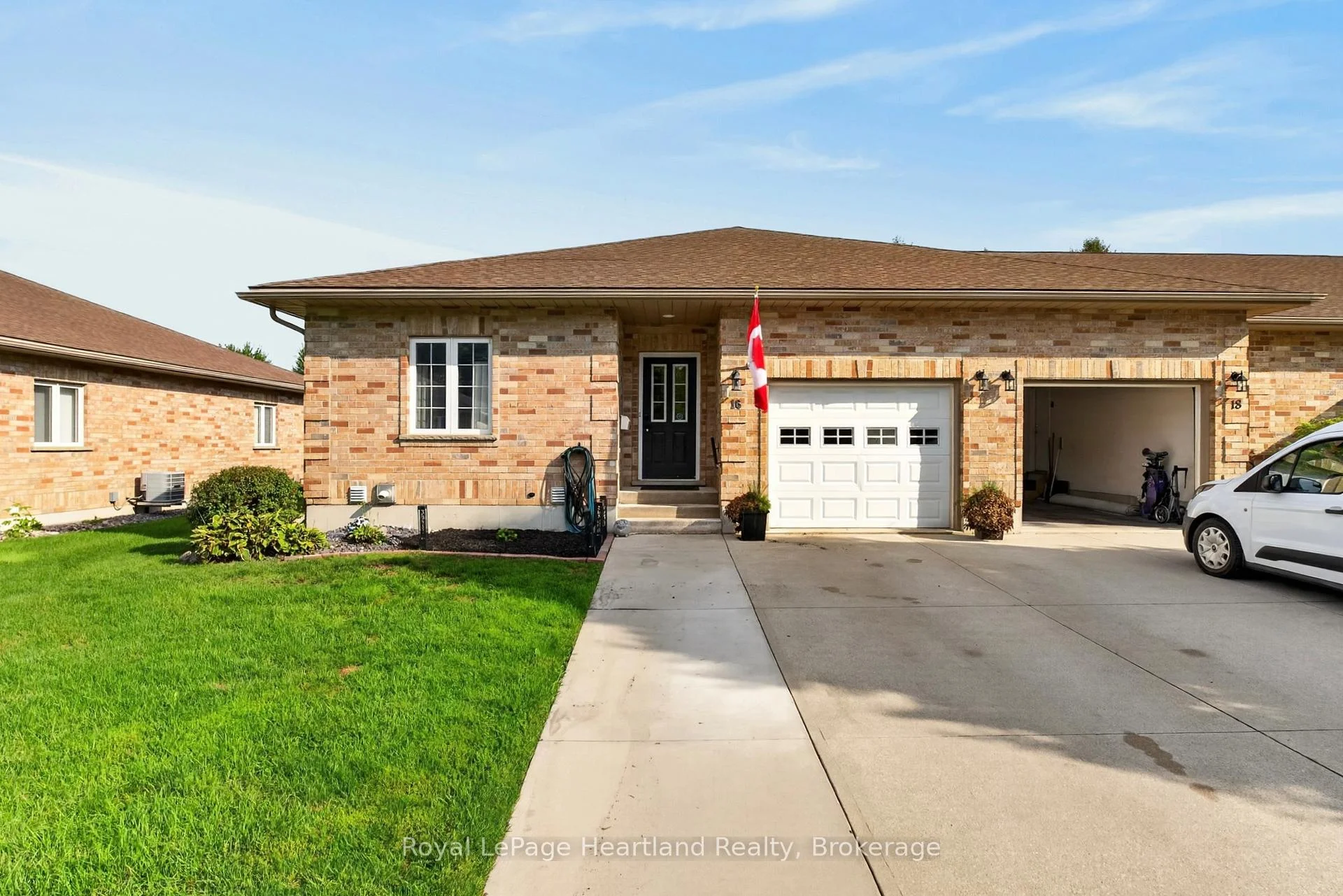 Photo 3 of 16 Somerset Street, South Huron, Exeter — HOMEH