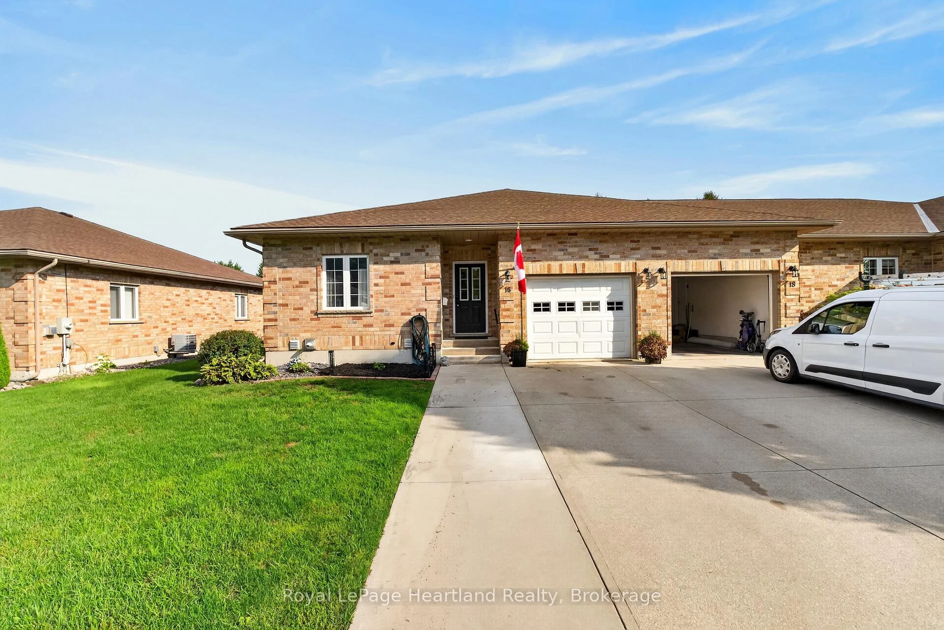 Photo 4 of 16 Somerset Street, South Huron, Exeter — HOMEH