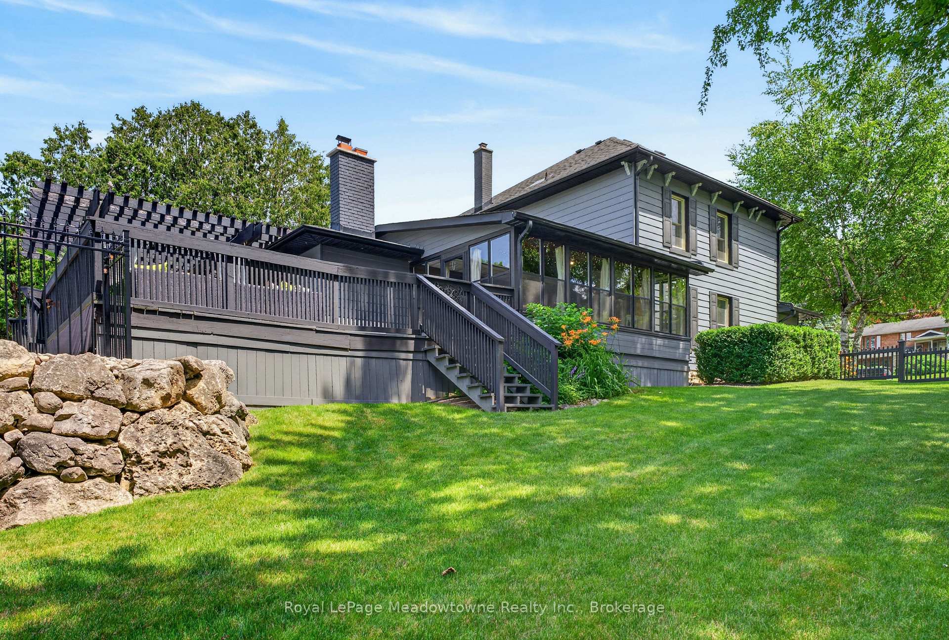 Photo 46 of 53 Campbell Avenue E, Milton, Campbellville — HOMEH