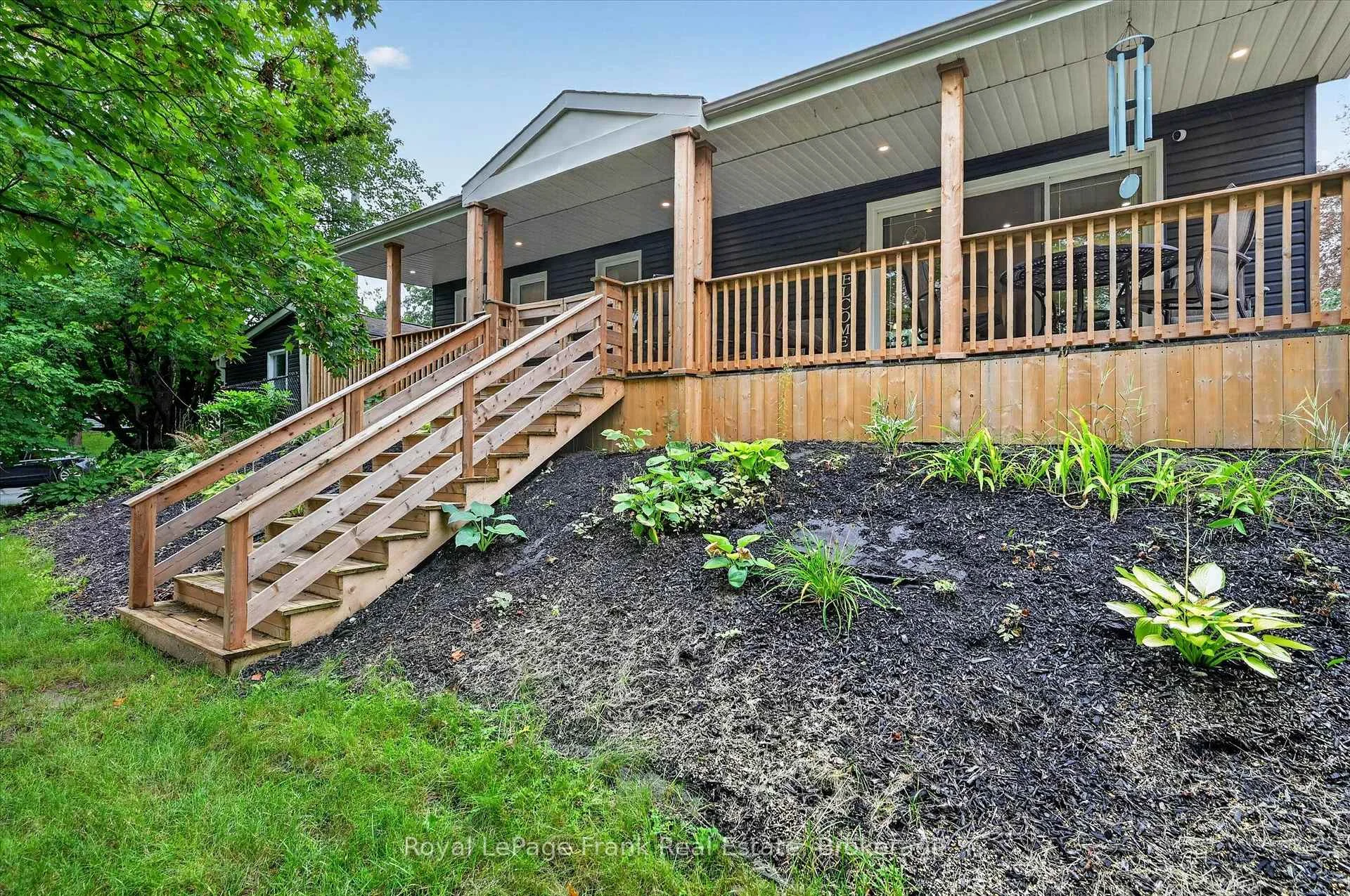 Photo 8 of 878 Valleyview Drive, Peterborough, Monaghan Ward 2 — HOMEH