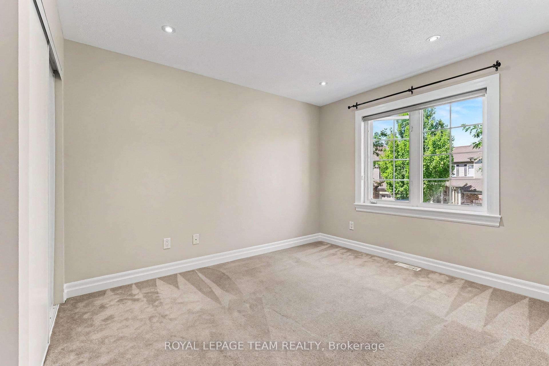 Photo 11 of 406 Heathrow Private, Ottawa, Stittsville (South) — HOMEH