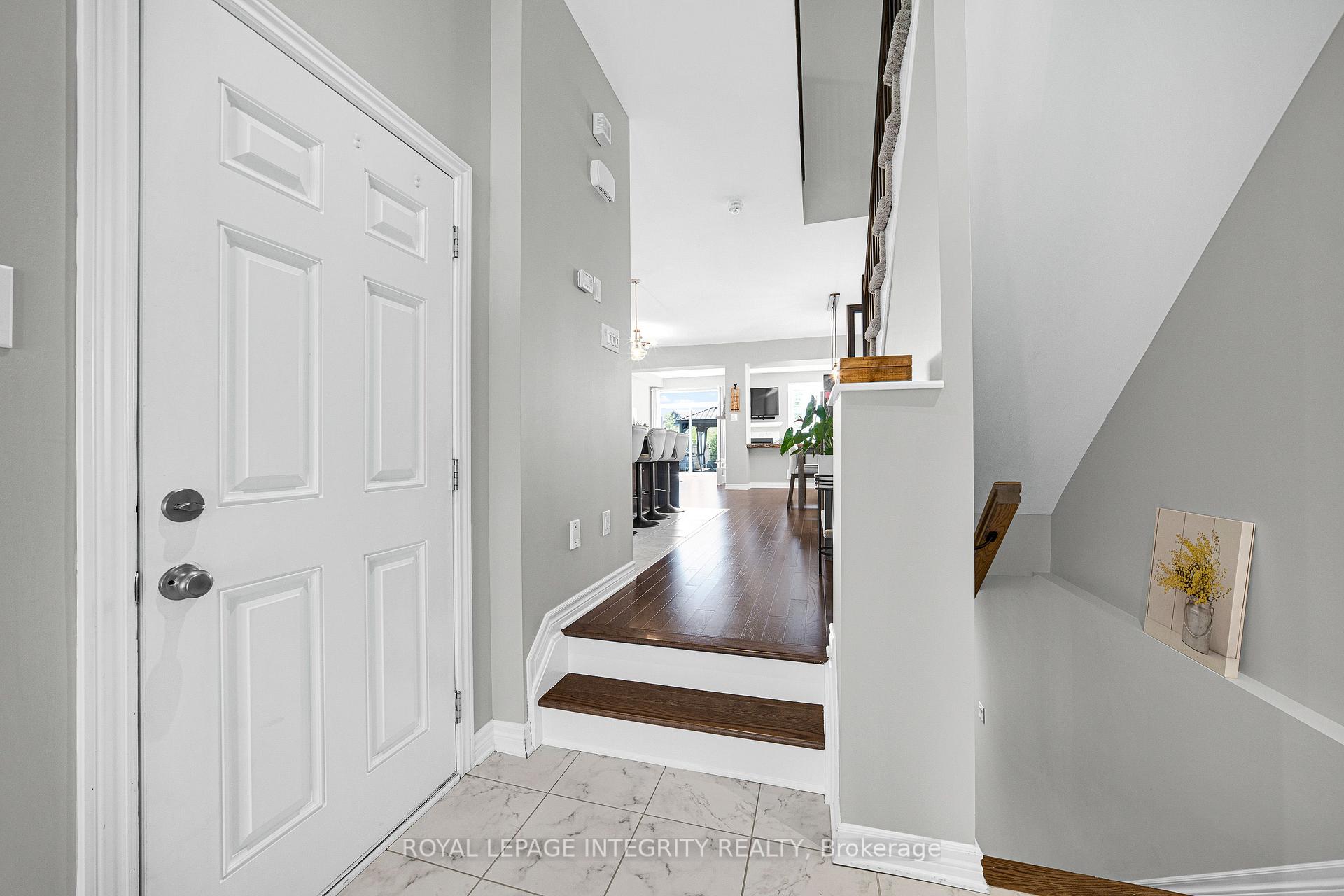 Photo 6 of 168 Larimar Circle, Ottawa, Riverside South/Gloucester Glen — HOMEH