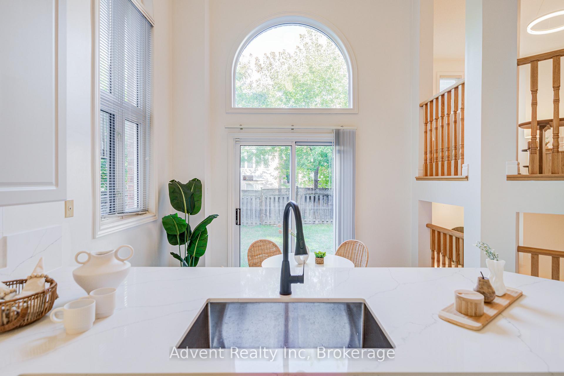 Photo 1 of 147 Frank Endean Road, Richmond Hill, Rouge Woods — HOMEH