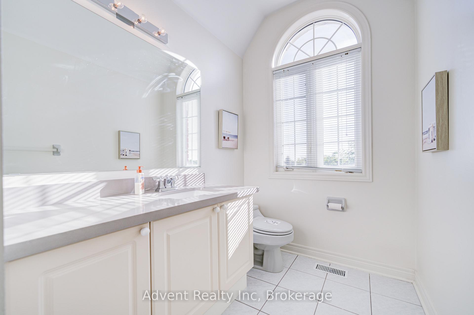 Photo 41 of 147 Frank Endean Road, Richmond Hill, Rouge Woods — HOMEH