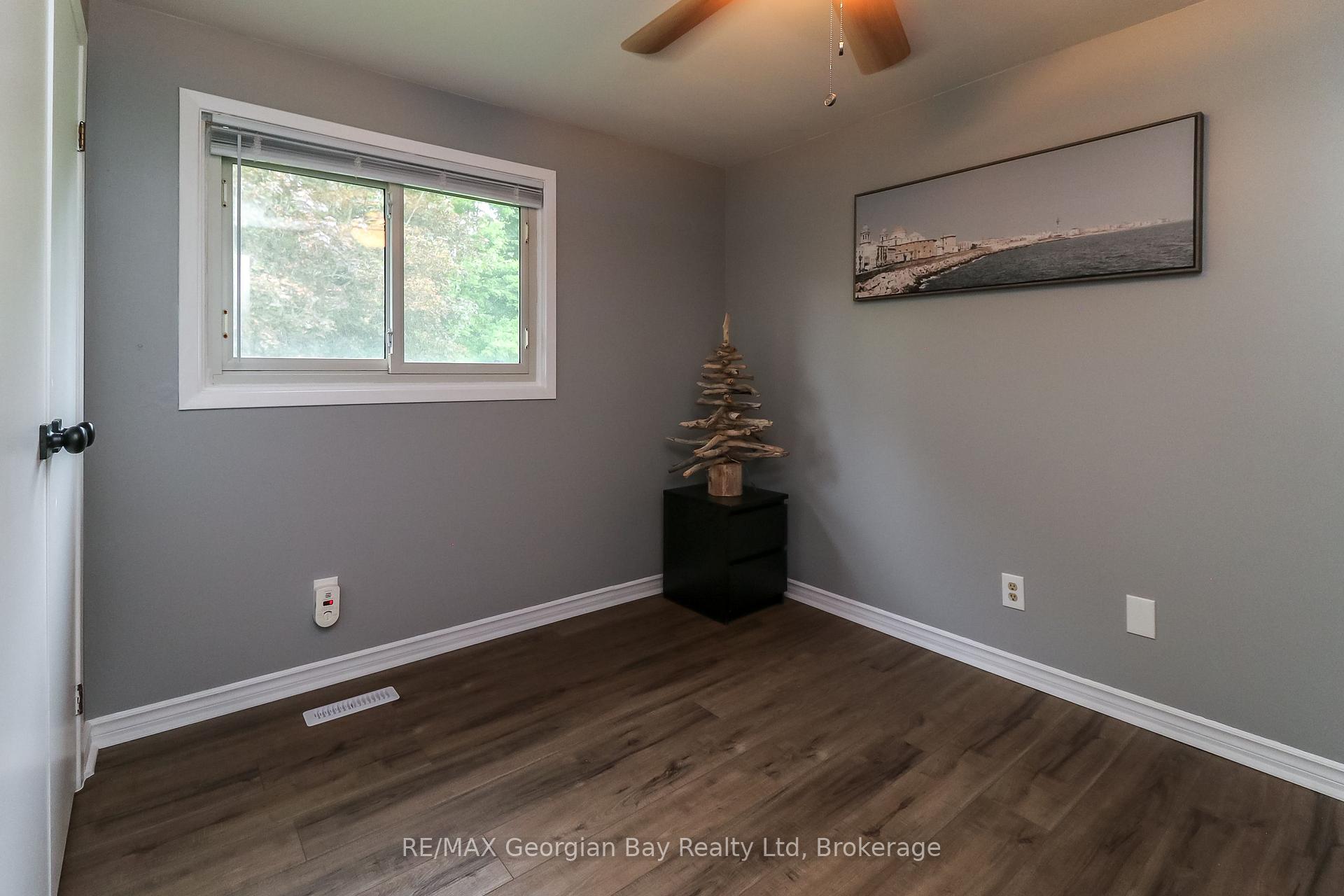 Photo 25 of 718 Birchwood Drive, Midland — HOMEH