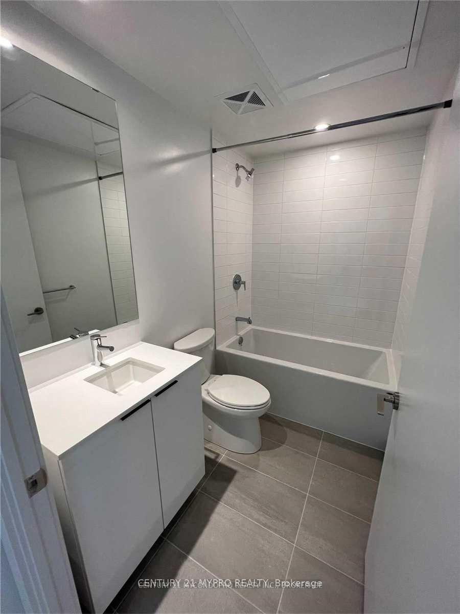 Photo 10 of Unit 1603, 48 Power Street, Toronto, Moss Park — HOMEH
