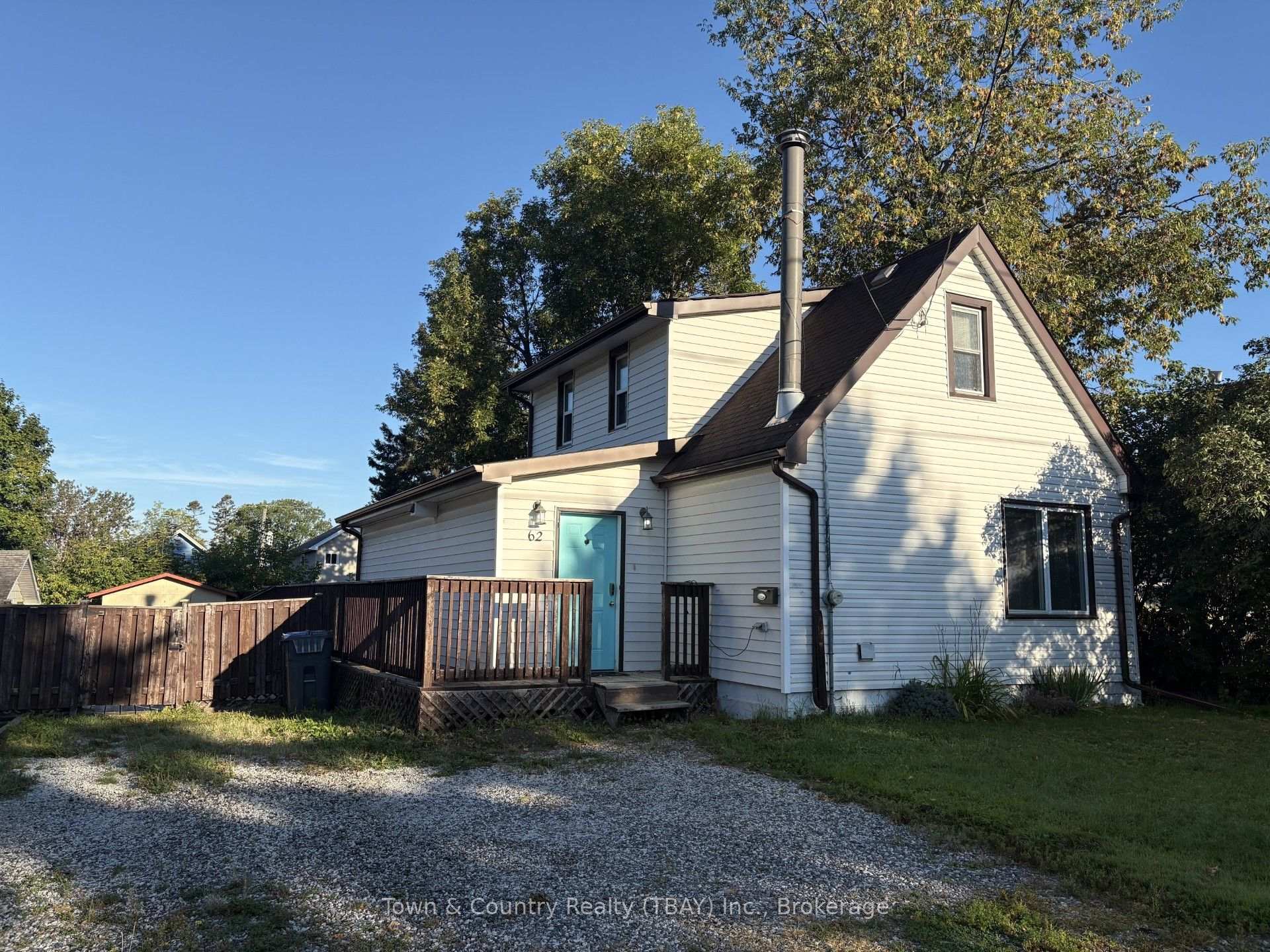 Front of 62 Rockwood Avenue N