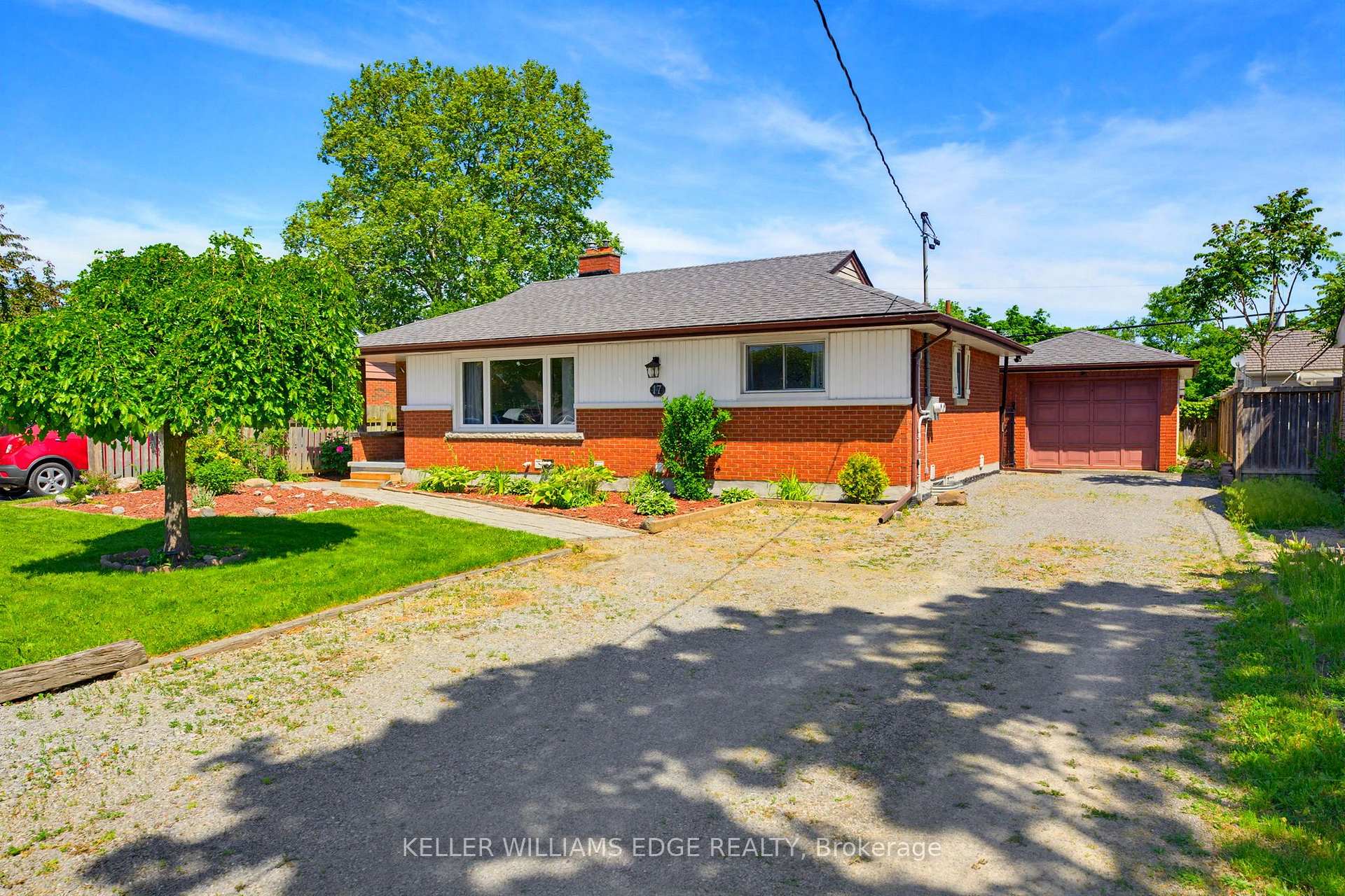 Photo of 17 Broadmore Avenue
