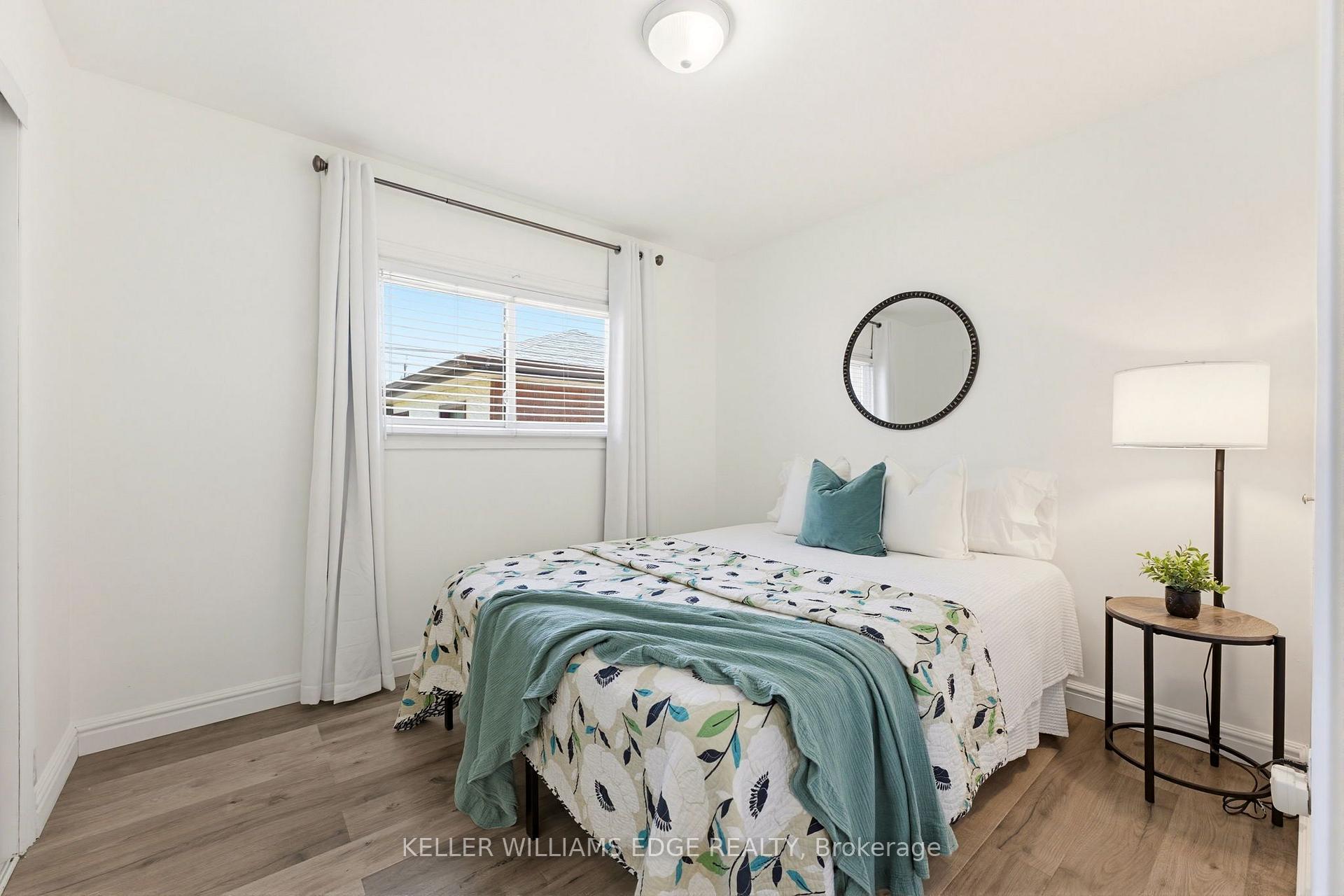 Photo 12 of 17 Broadmore Avenue, St. Catharines, Carlton/Bunting — HOMEH
