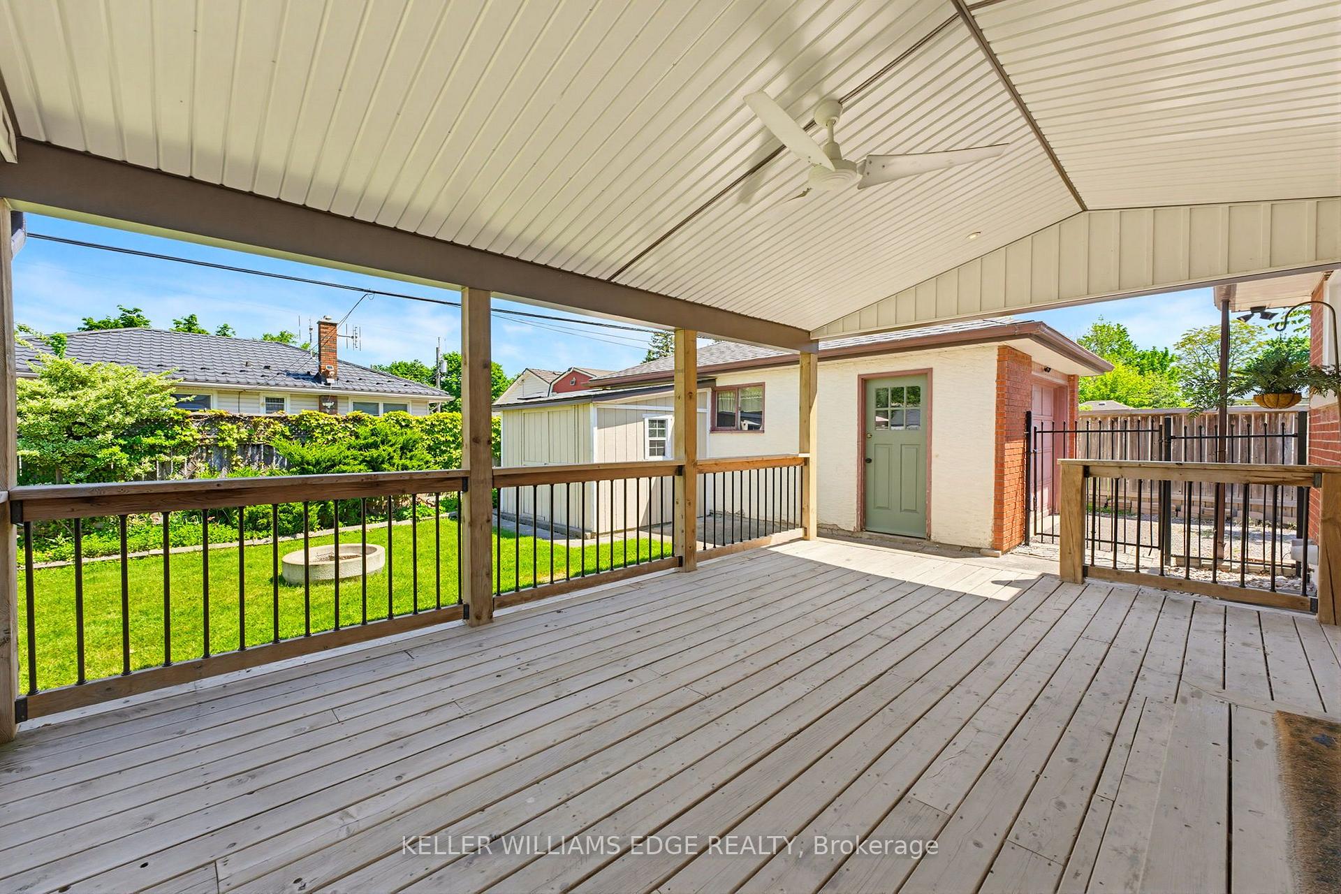 Photo 31 of 17 Broadmore Avenue, St. Catharines, Carlton/Bunting — HOMEH