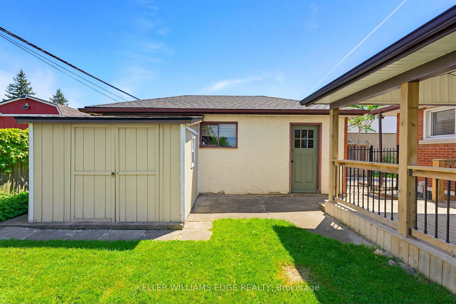 Photo 34 of 17 Broadmore Avenue, St. Catharines, Carlton/Bunting — HOMEH