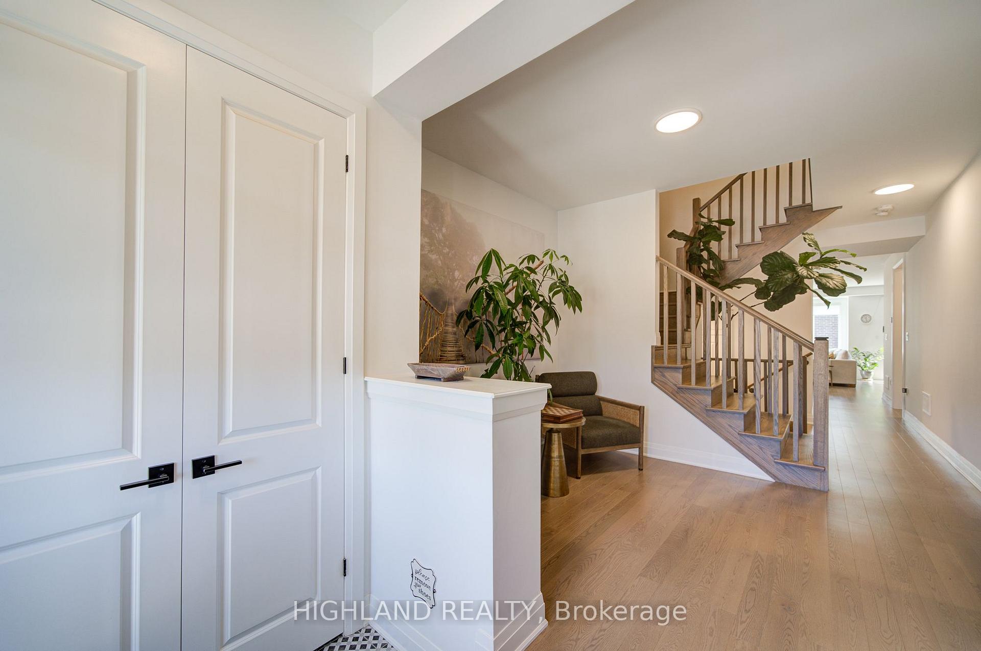 Photo 2 of 3153 John Mckay Boulevard, Oakville, Joshua Meadows — HOMEH