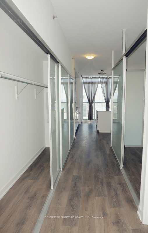 Photo 2 of Unit 3509, 426 University Avenue, Toronto, Kensington-Chinatown — HOMEH