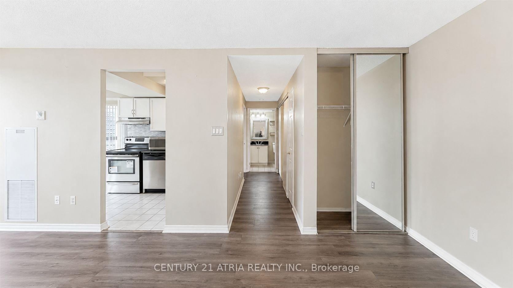 Photo 5 of Unit 1213, 3233 Eglinton Avenue E, Scarborough, Scarborough Village — HOMEH