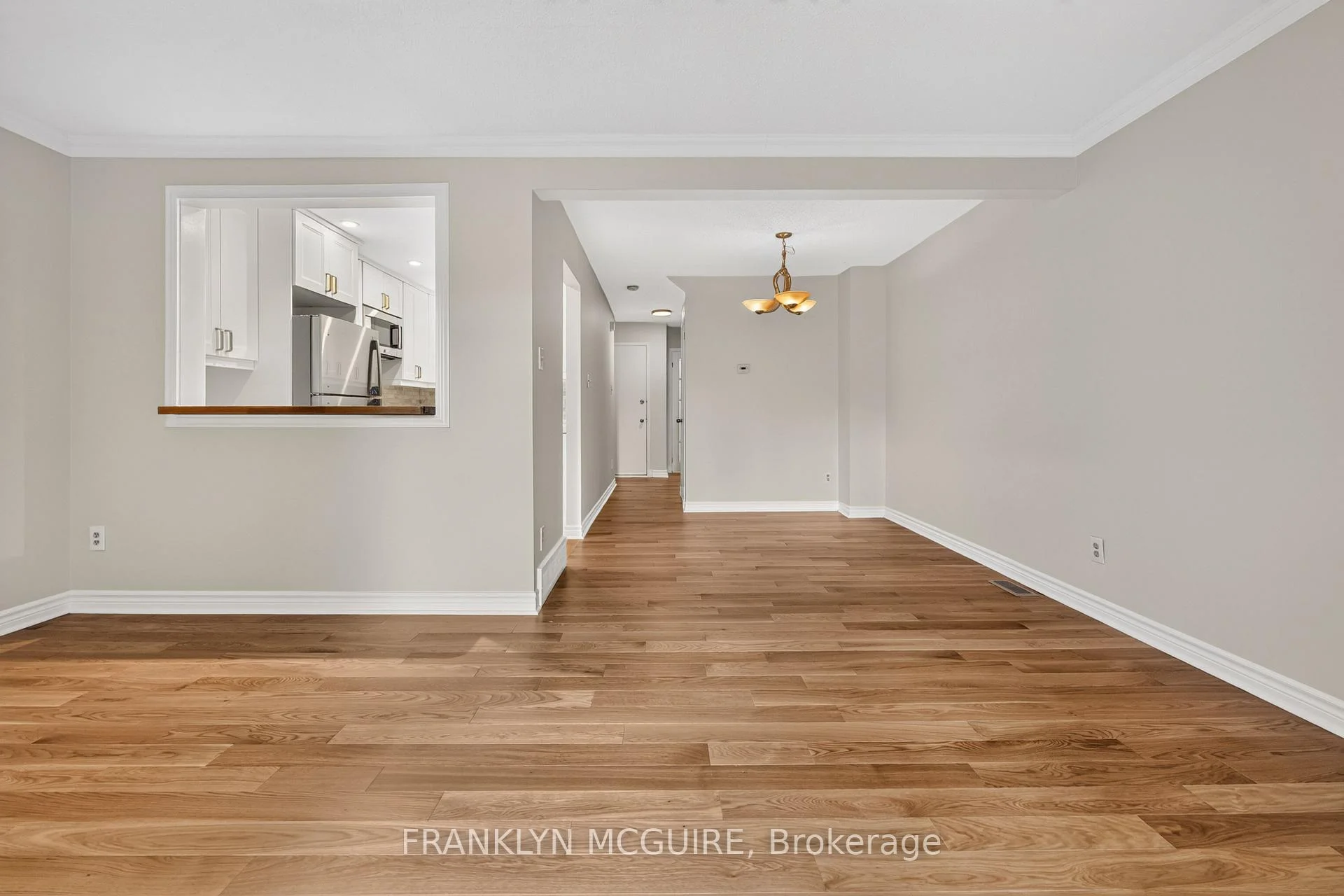 Photo 21 of 115 Castlefrank Road W, Ottawa, Kanata - Glencairn/Hazeldean — HOMEH