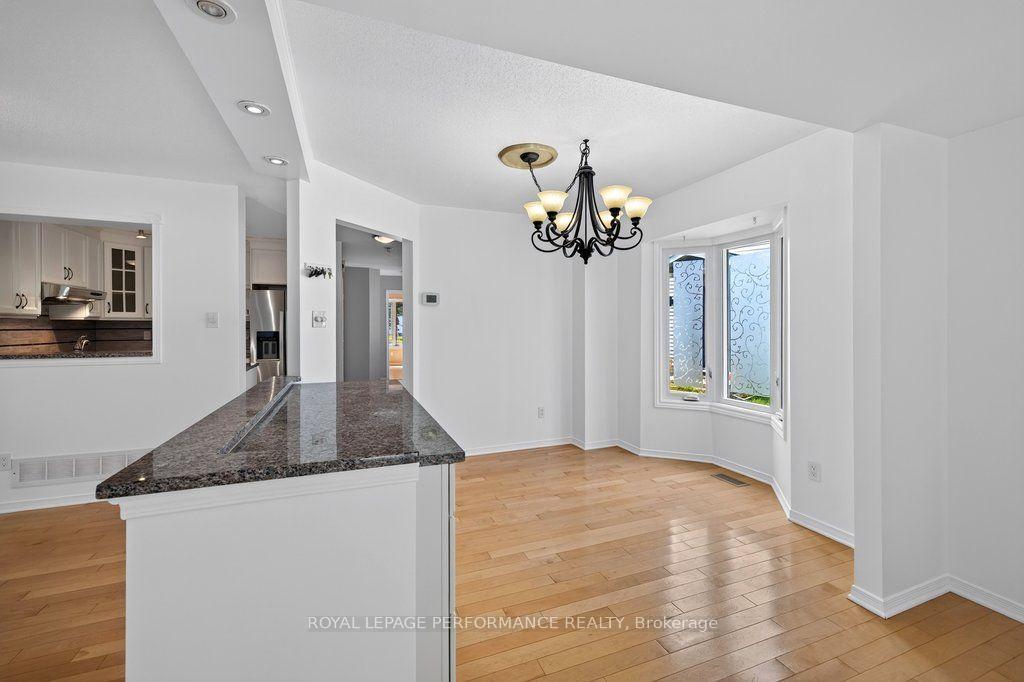 Photo 16 of 83 Kathleen Crescent, Ottawa, Stittsville (Central) — HOMEH