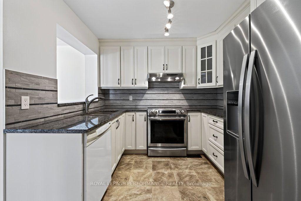 Photo 17 of 83 Kathleen Crescent, Ottawa, Stittsville (Central) — HOMEH