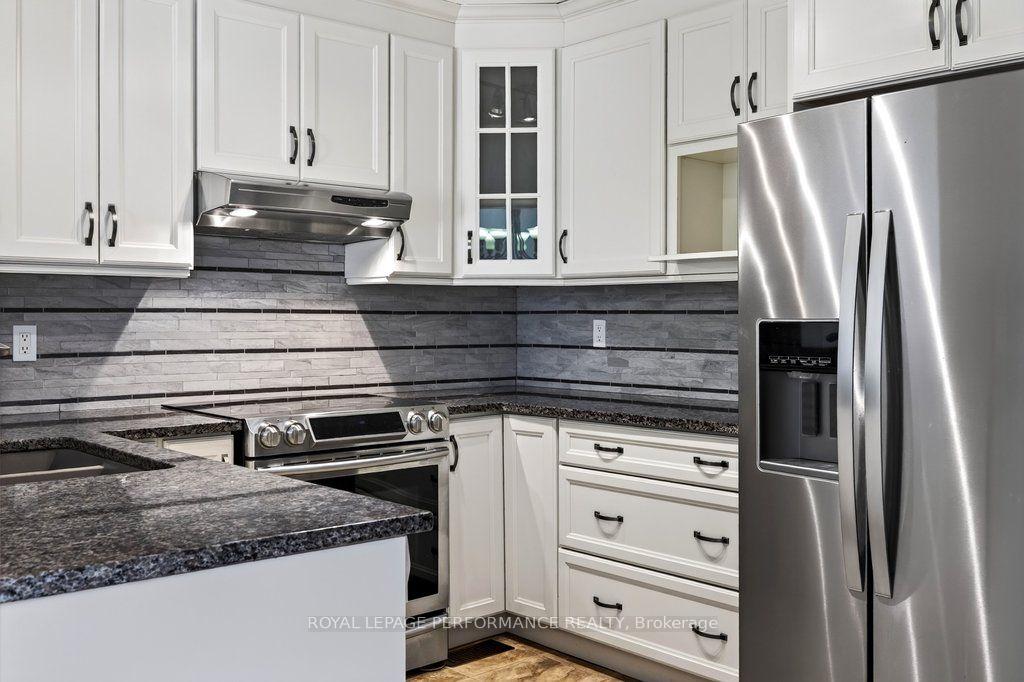 Photo 18 of 83 Kathleen Crescent, Ottawa, Stittsville (Central) — HOMEH