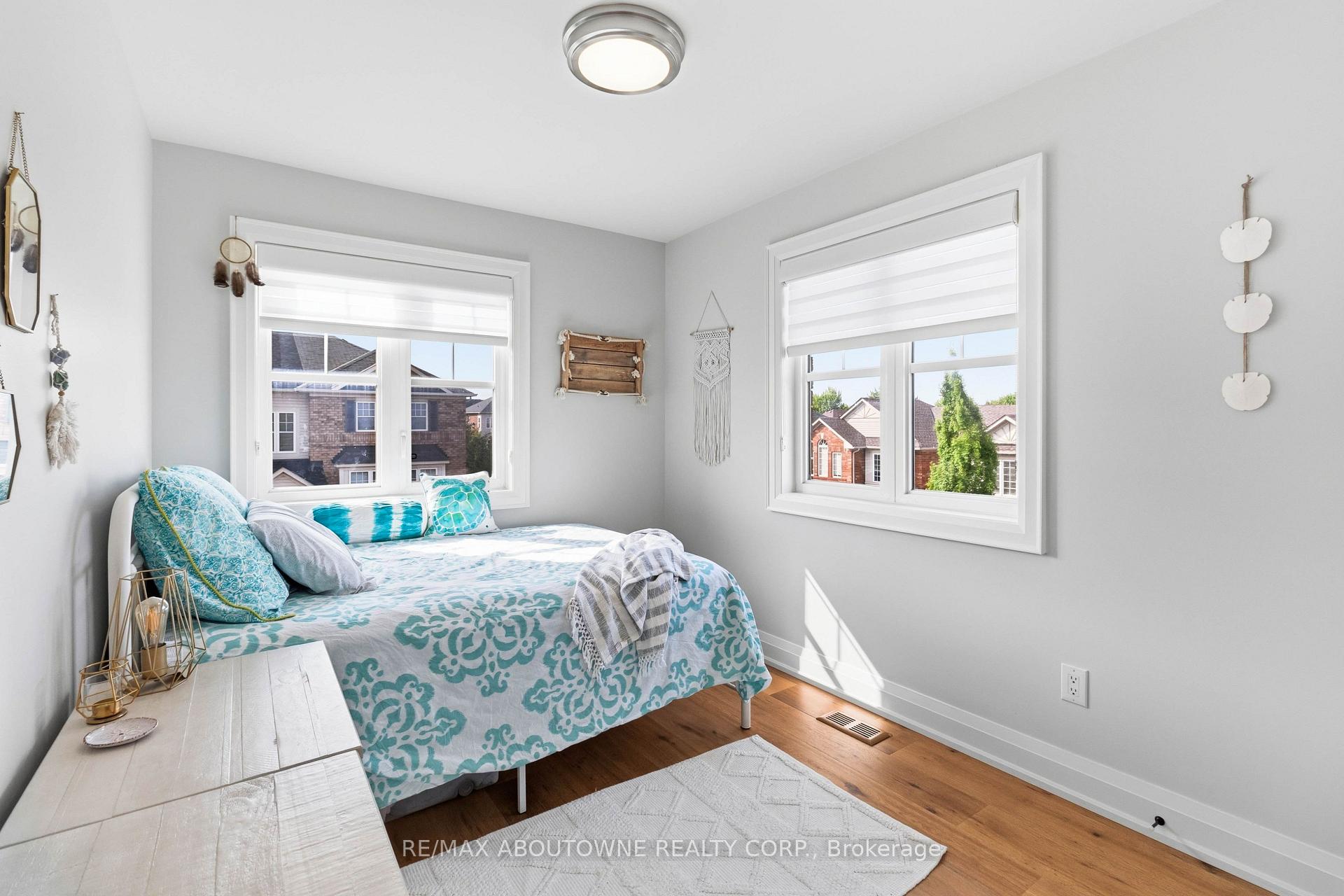 Photo 22 of 2228 Jillian Lane, Oakville, Westmount — HOMEH