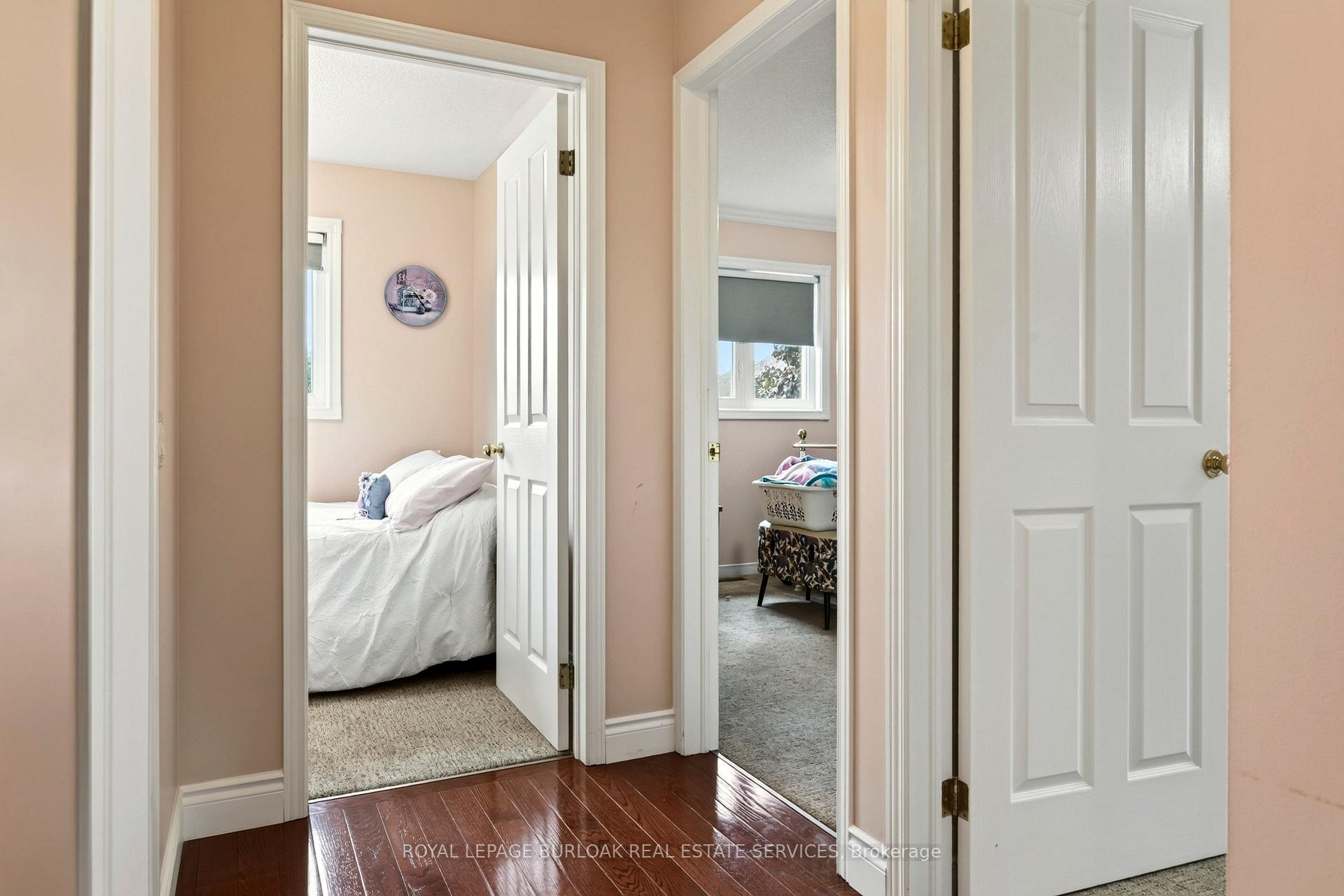 Photo 21 of 31 Grindstone Way, Hamilton, Waterdown — HOMEH